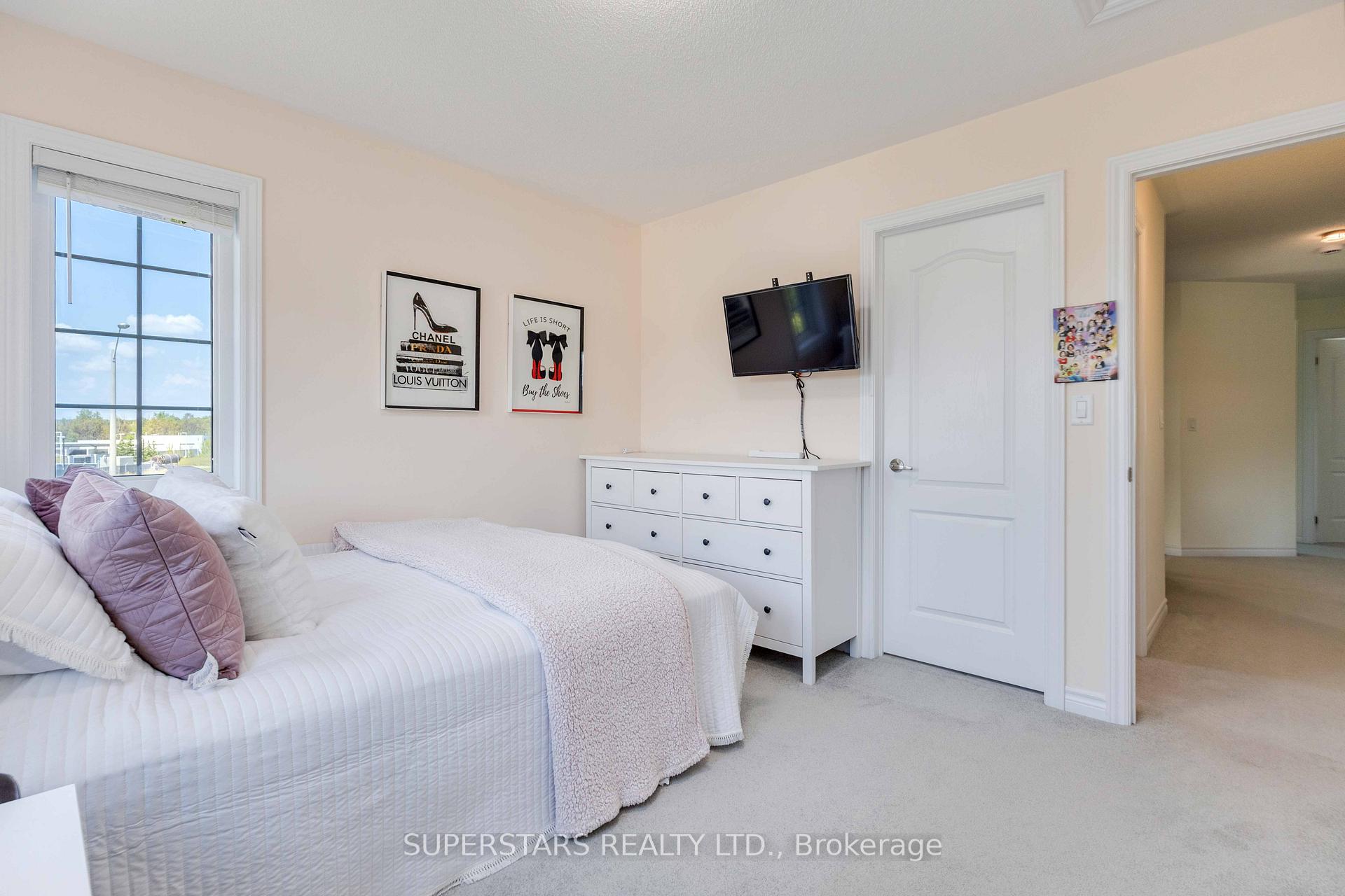 Photo 23 of 70 Living Cres, Markham, Victoria Square — HOMEH