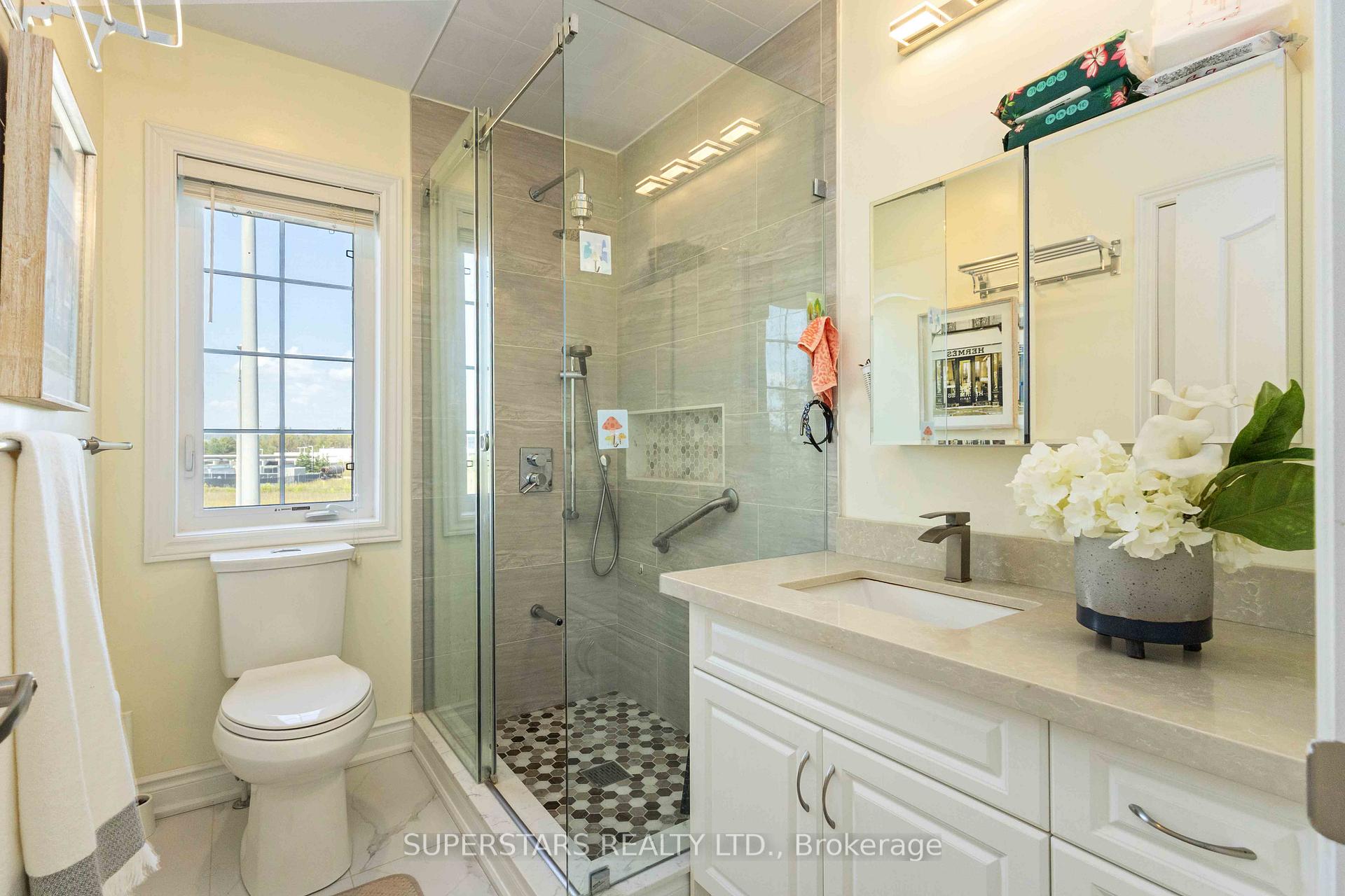 Photo 25 of 70 Living Cres, Markham, Victoria Square — HOMEH