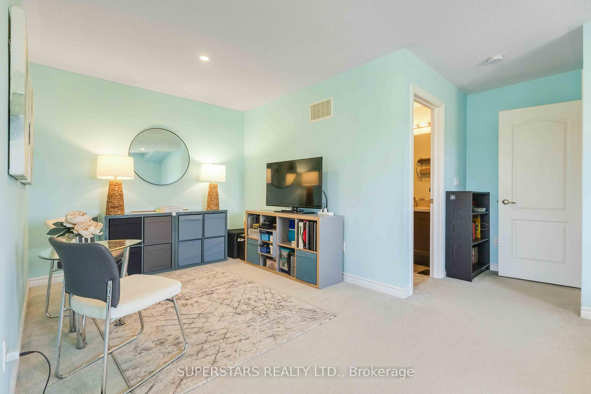 Photo 31 of 70 Living Cres, Markham, Victoria Square — HOMEH