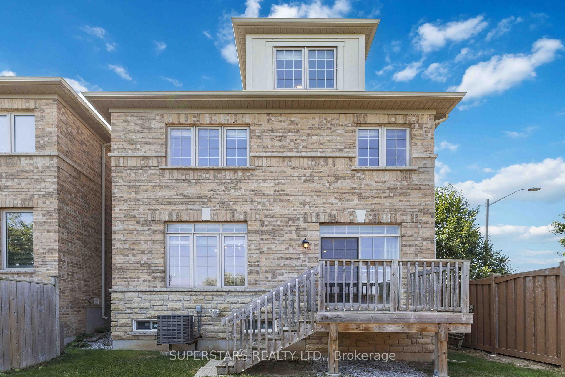 Photo 35 of 70 Living Cres, Markham, Victoria Square — HOMEH