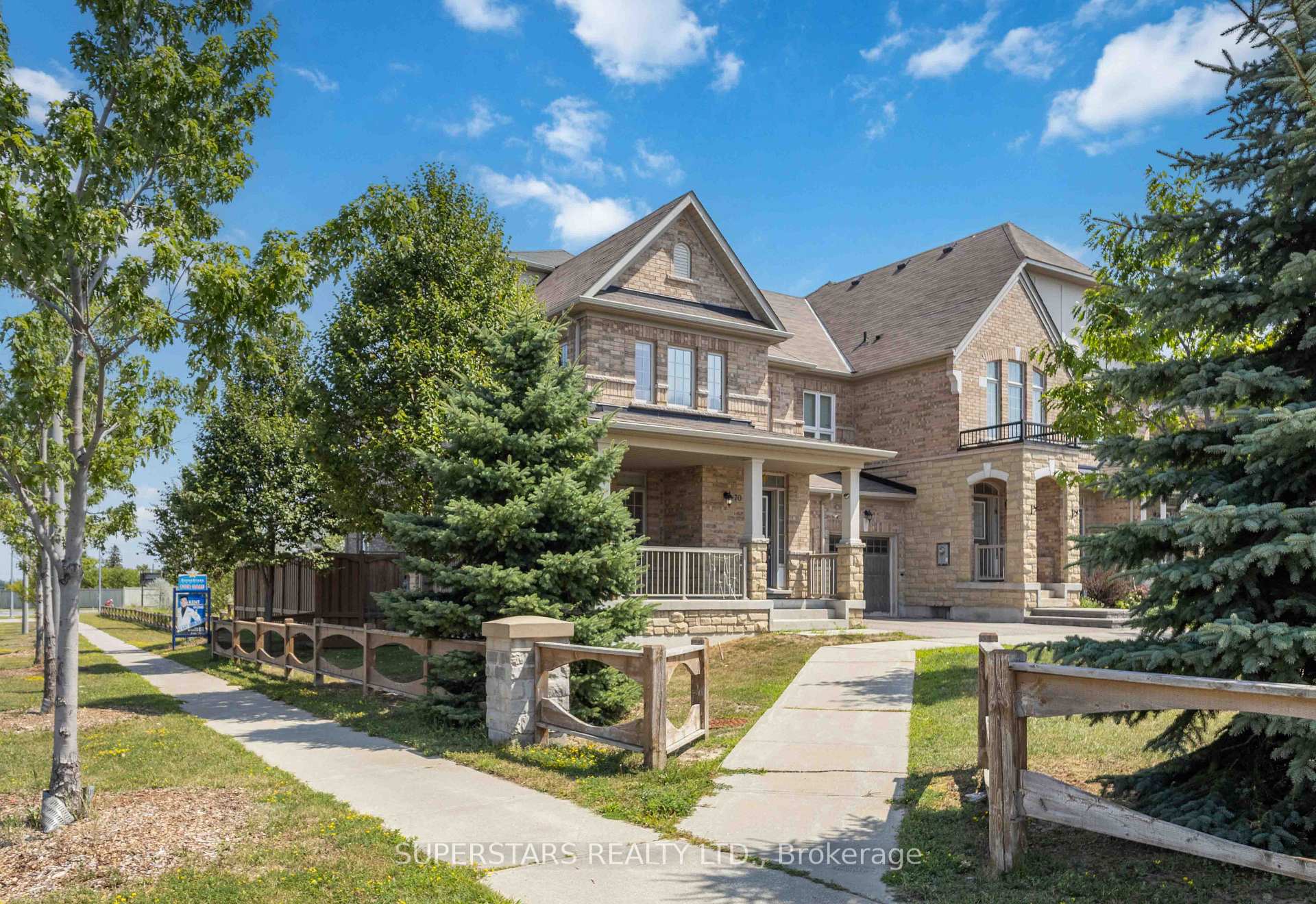 Photo 39 of 70 Living Cres, Markham, Victoria Square — HOMEH