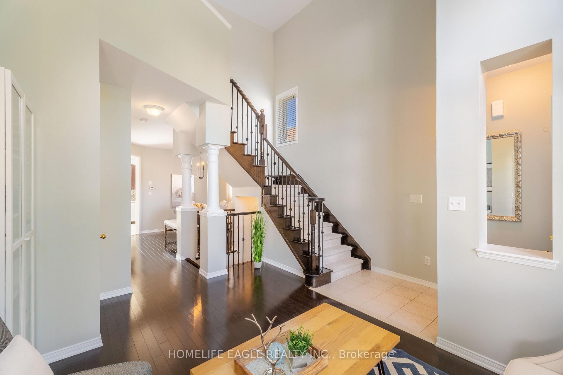 Photo 3 of 91 Eclipse Place, Oshawa, Windfields — HOMEH