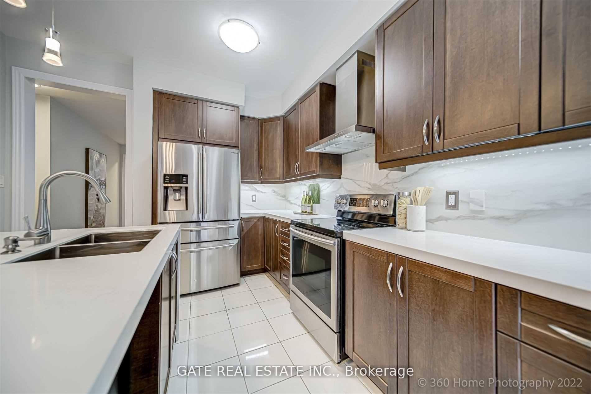 Photo 12 of 5 Nocturne Avenue, Vaughan, Kleinburg — HOMEH