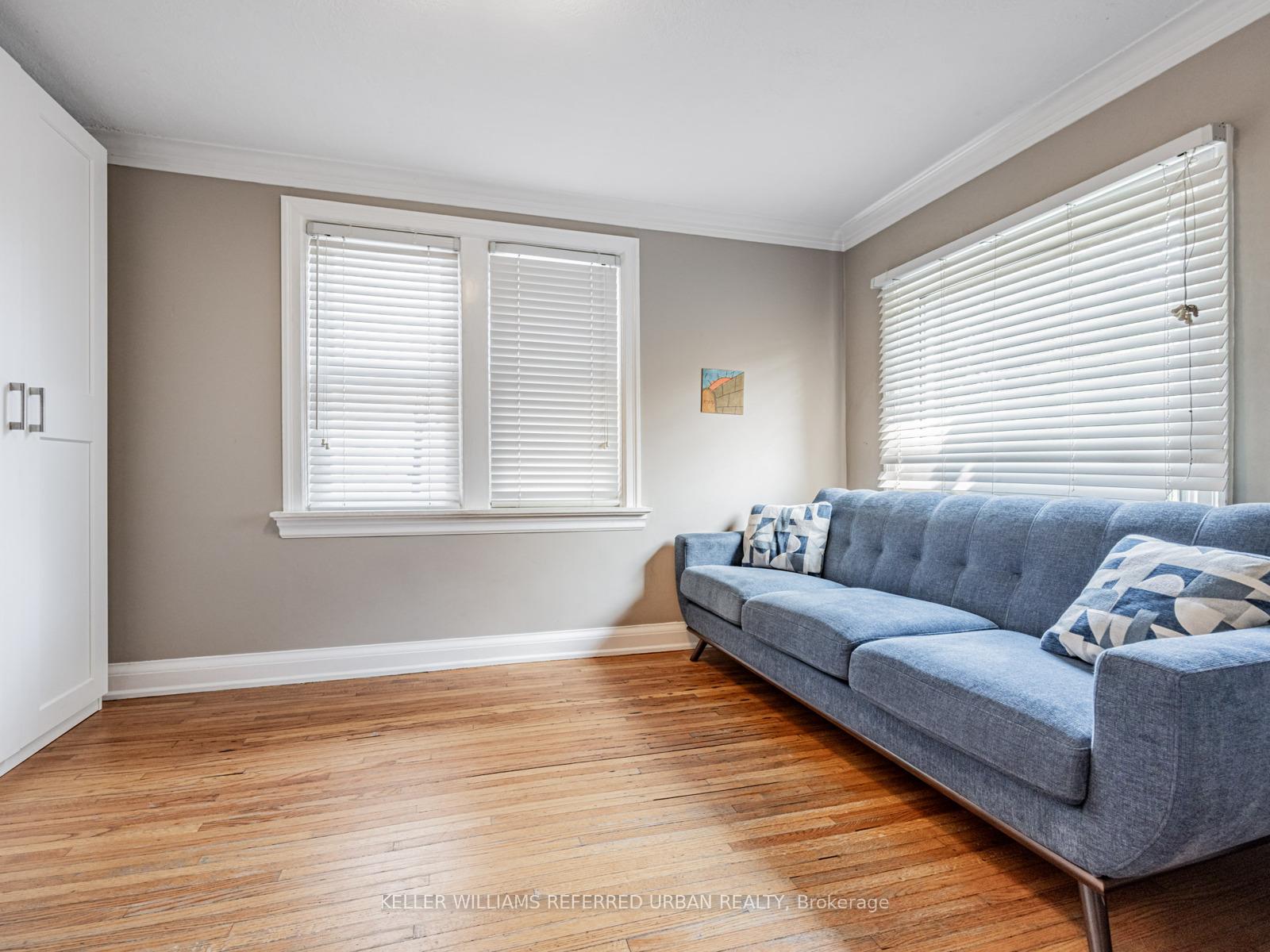 Photo 6 of 38 Viewmount Avenue, Toronto, Englemount-Lawrence — HOMEH