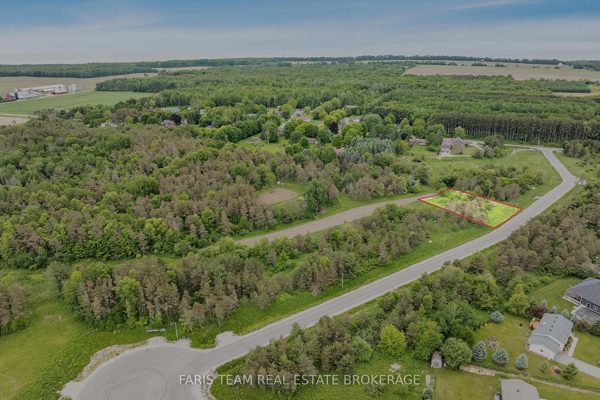 Photo 2 of Lot 33 Rue Eric, Tiny, Lafontaine — HOMEH