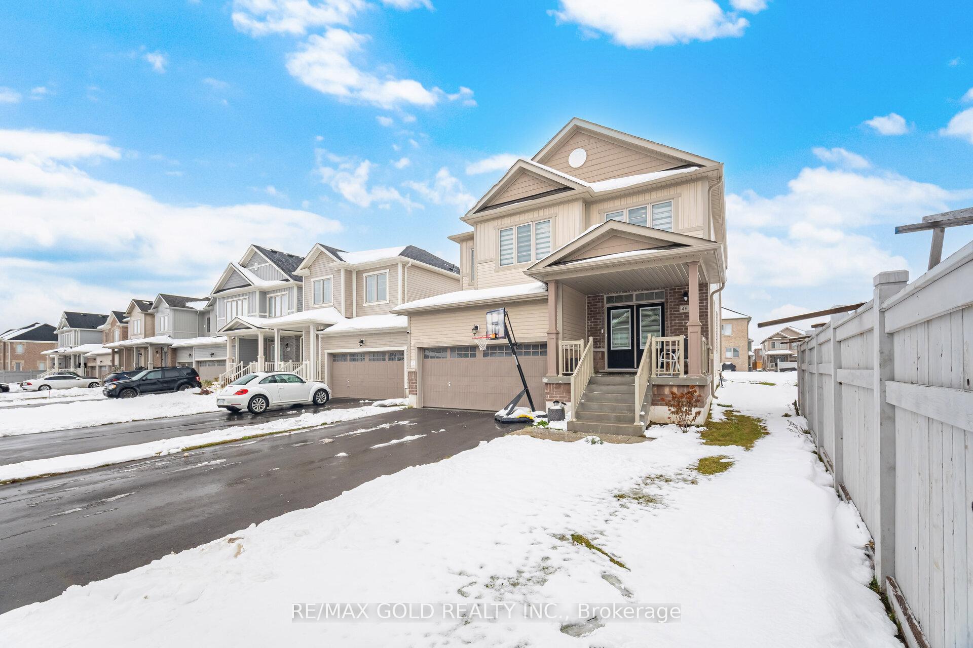 Photo 3 of 483 Black Cherry Crescent, Shelburne — HOMEH