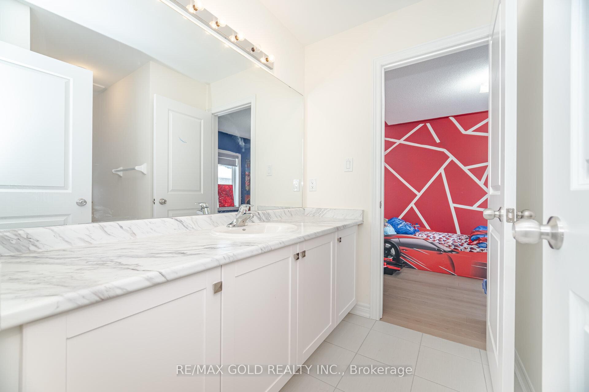 Photo 42 of 483 Black Cherry Crescent, Shelburne — HOMEH