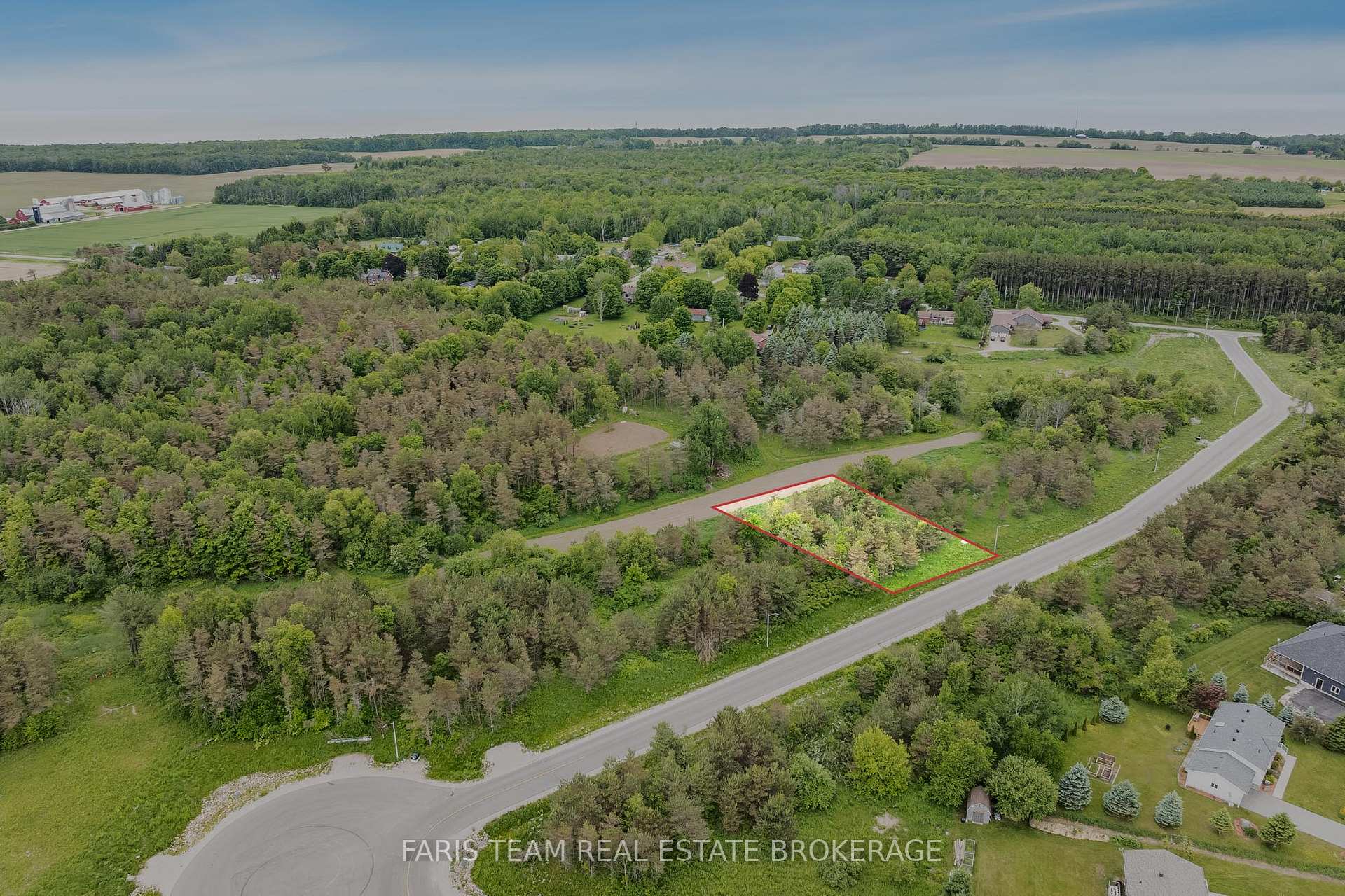 Photo 12 of Lot 31 Rue Eric, Tiny, Lafontaine — HOMEH