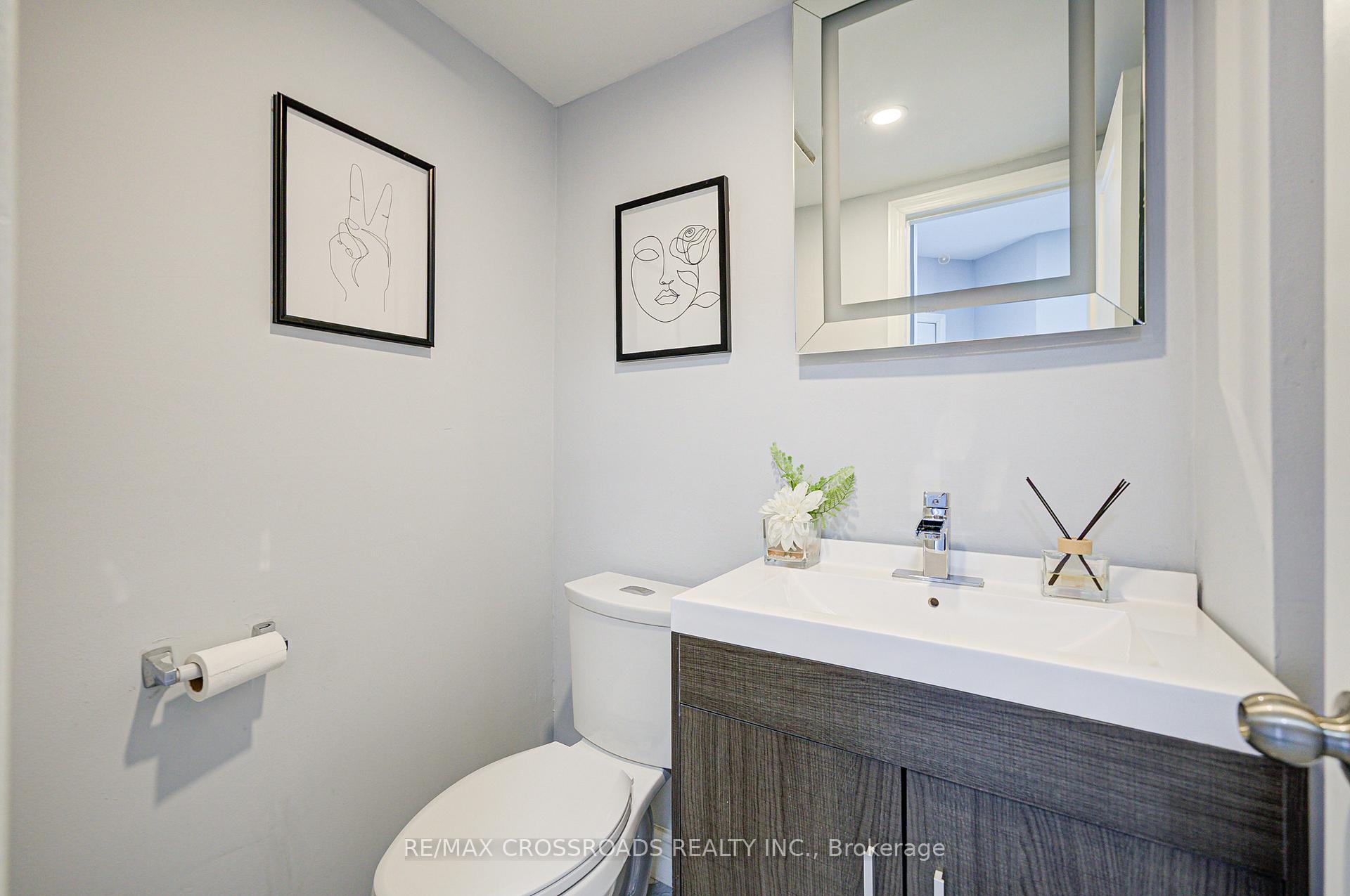 Photo 5 of 93 McMann Crescent, Clarington, Courtice — HOMEH