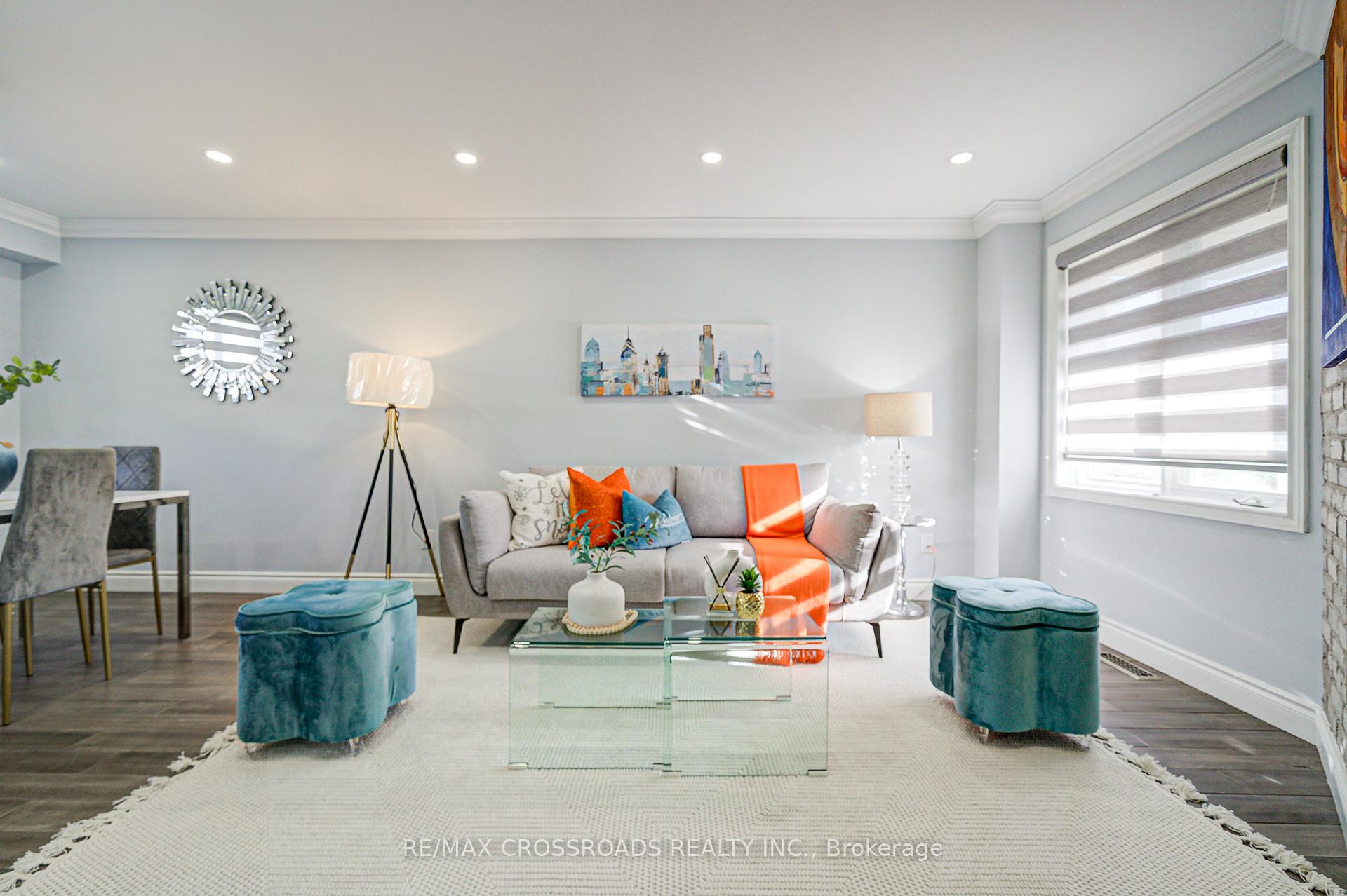 Photo 8 of 93 McMann Crescent, Clarington, Courtice — HOMEH