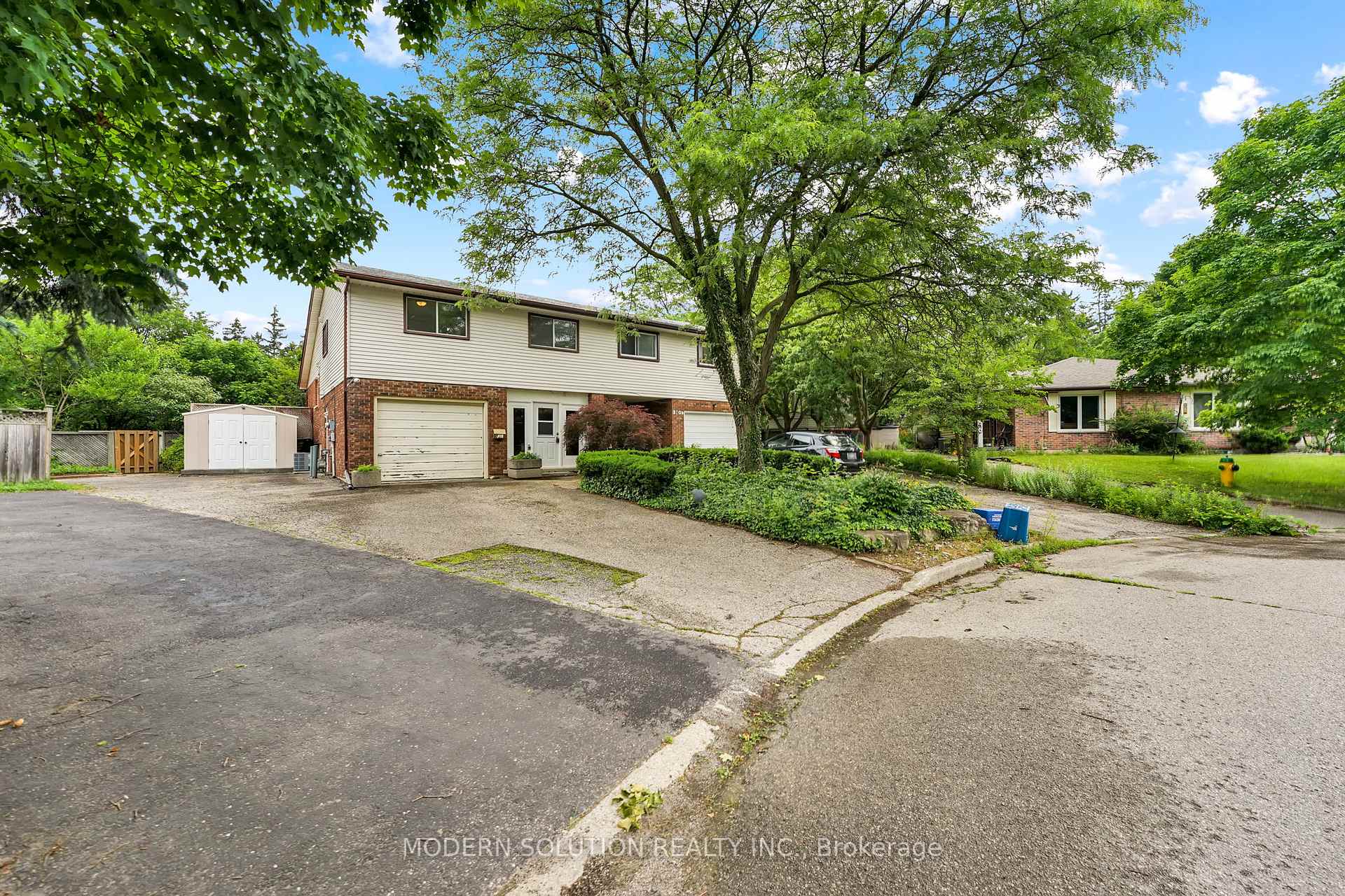 Front of 370A Churchill Court