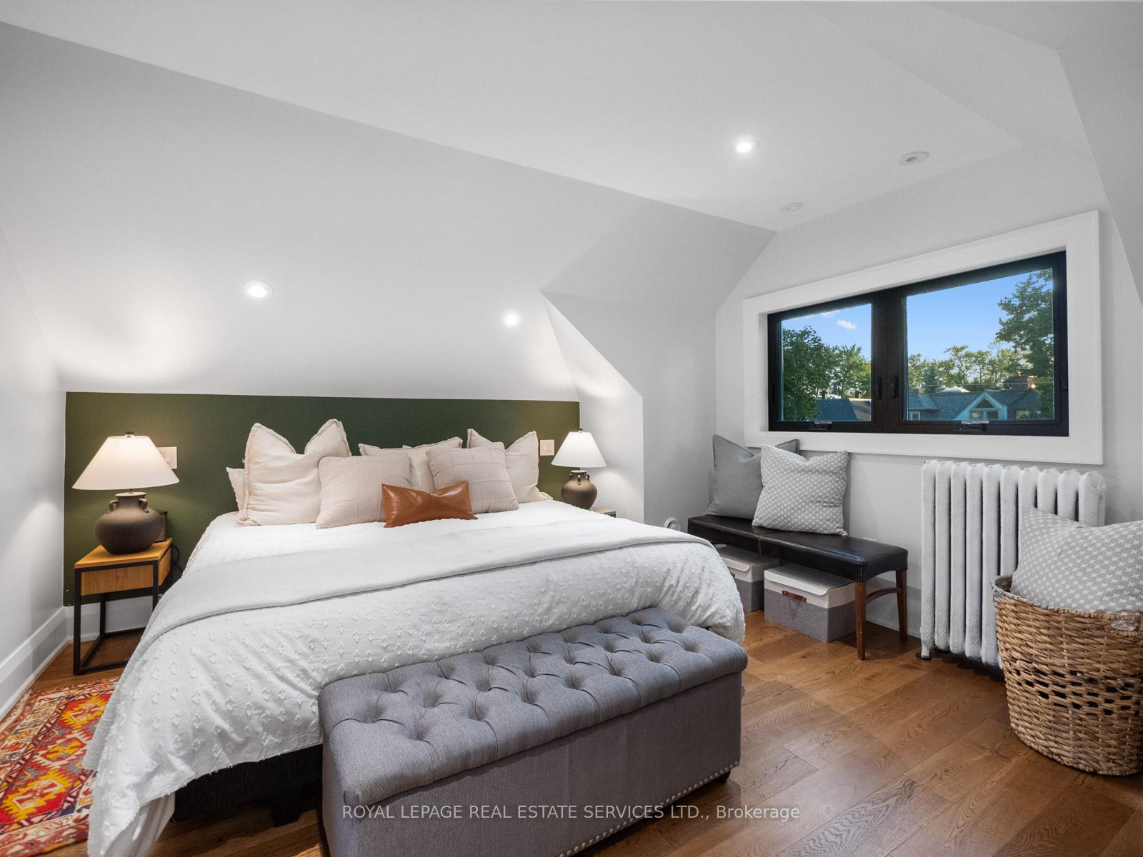 Photo 33 of 303 Rusholme Road, Toronto, Dufferin Grove — HOMEH