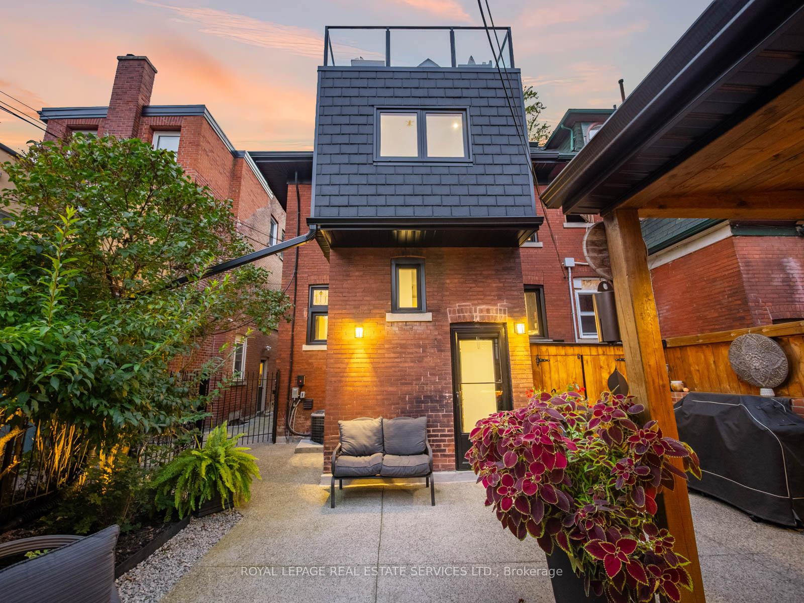 Photo 48 of 303 Rusholme Road, Toronto, Dufferin Grove — HOMEH