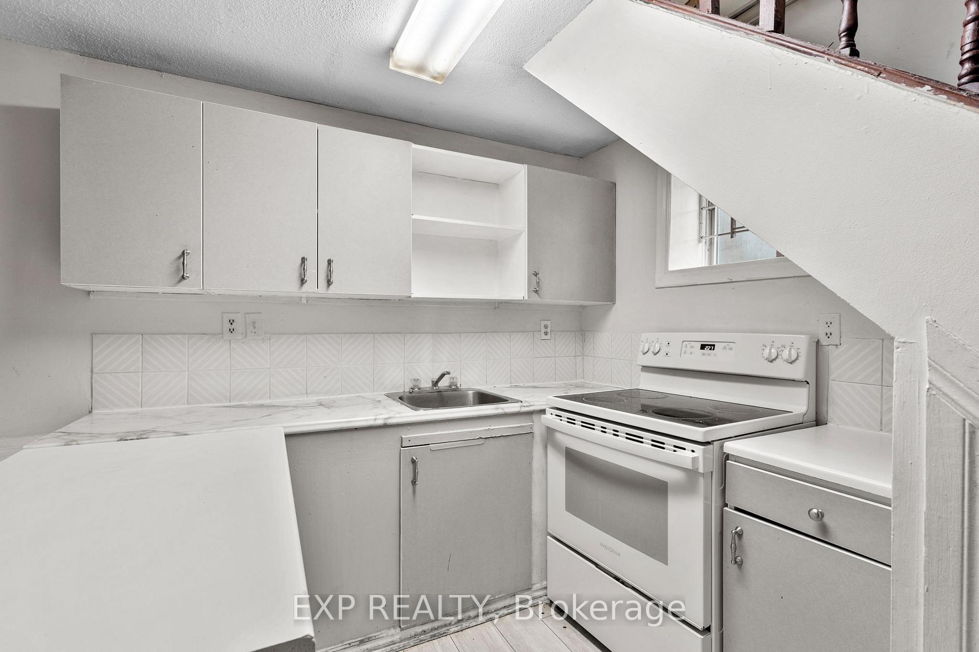 Photo 32 of 23 Lowrey Street, Ottawa, Hintonburg — HOMEH