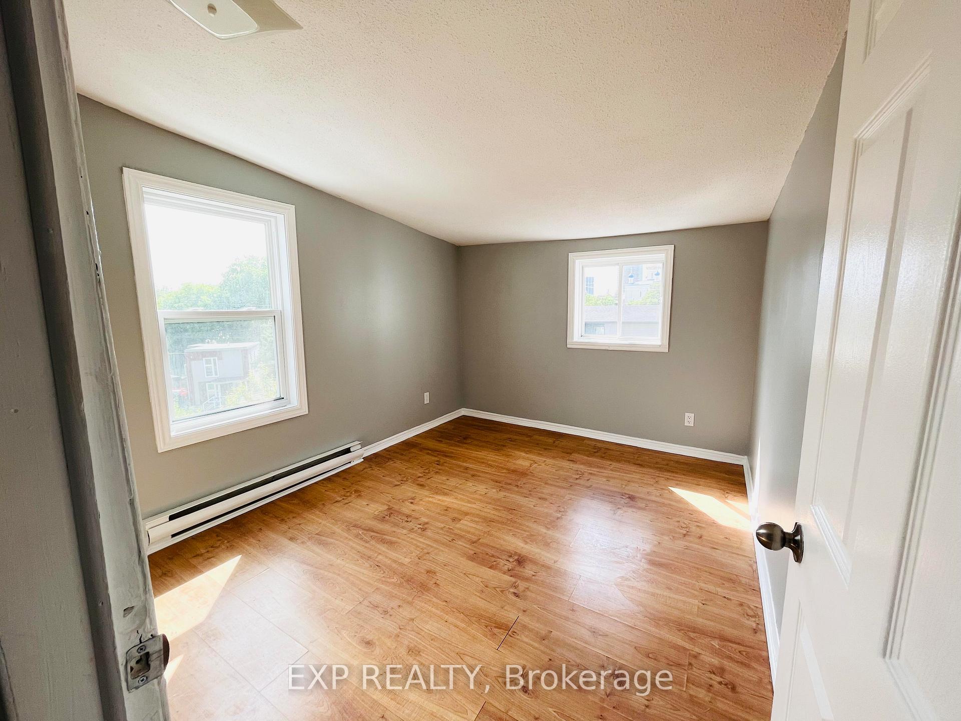 Photo 39 of 23 Lowrey Street, Ottawa, Hintonburg — HOMEH