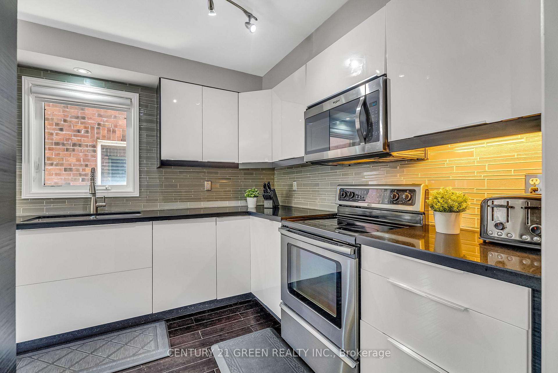 Photo 22 of 410 Duncan Lane, Milton, Scott — HOMEH