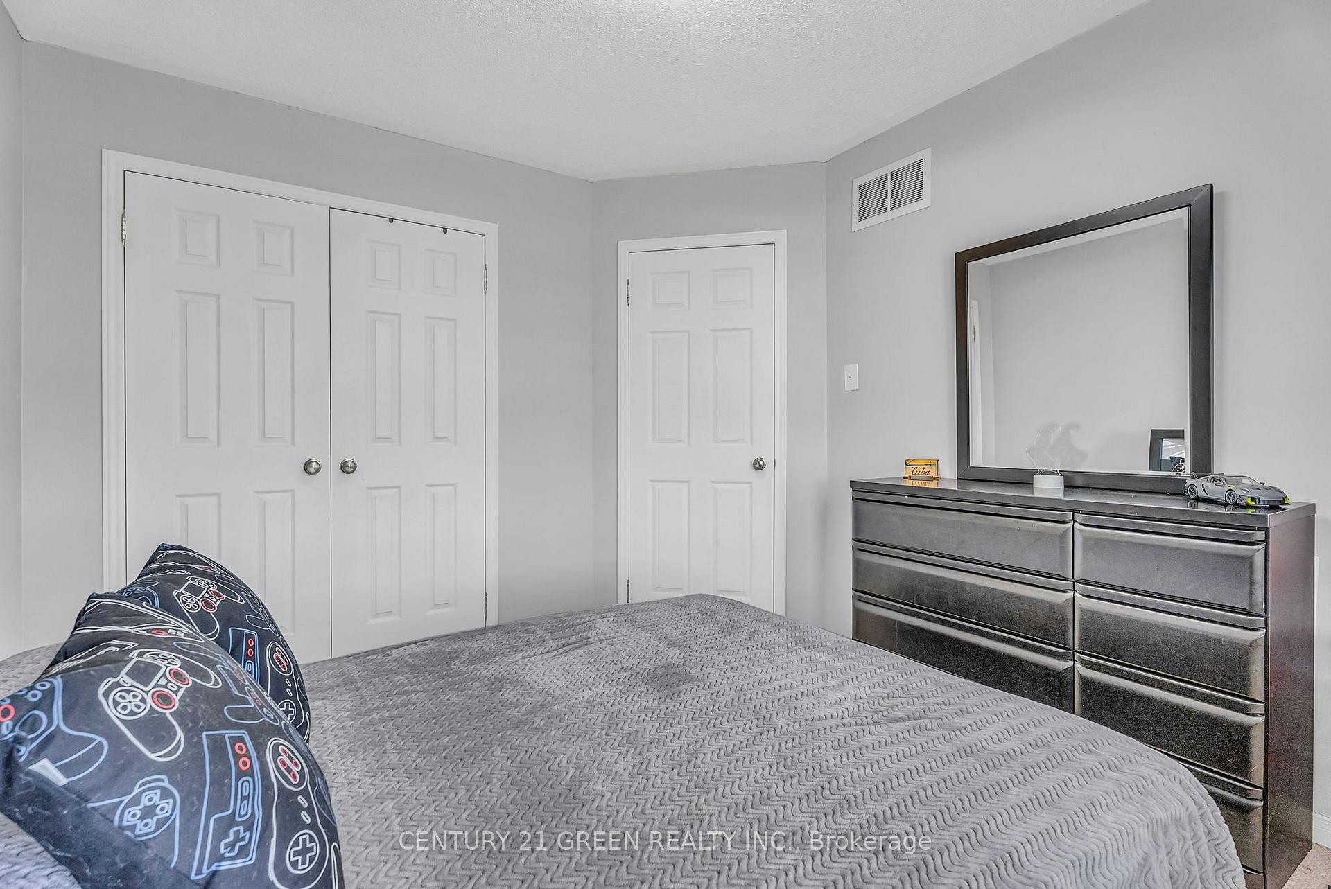 Photo 35 of 410 Duncan Lane, Milton, Scott — HOMEH
