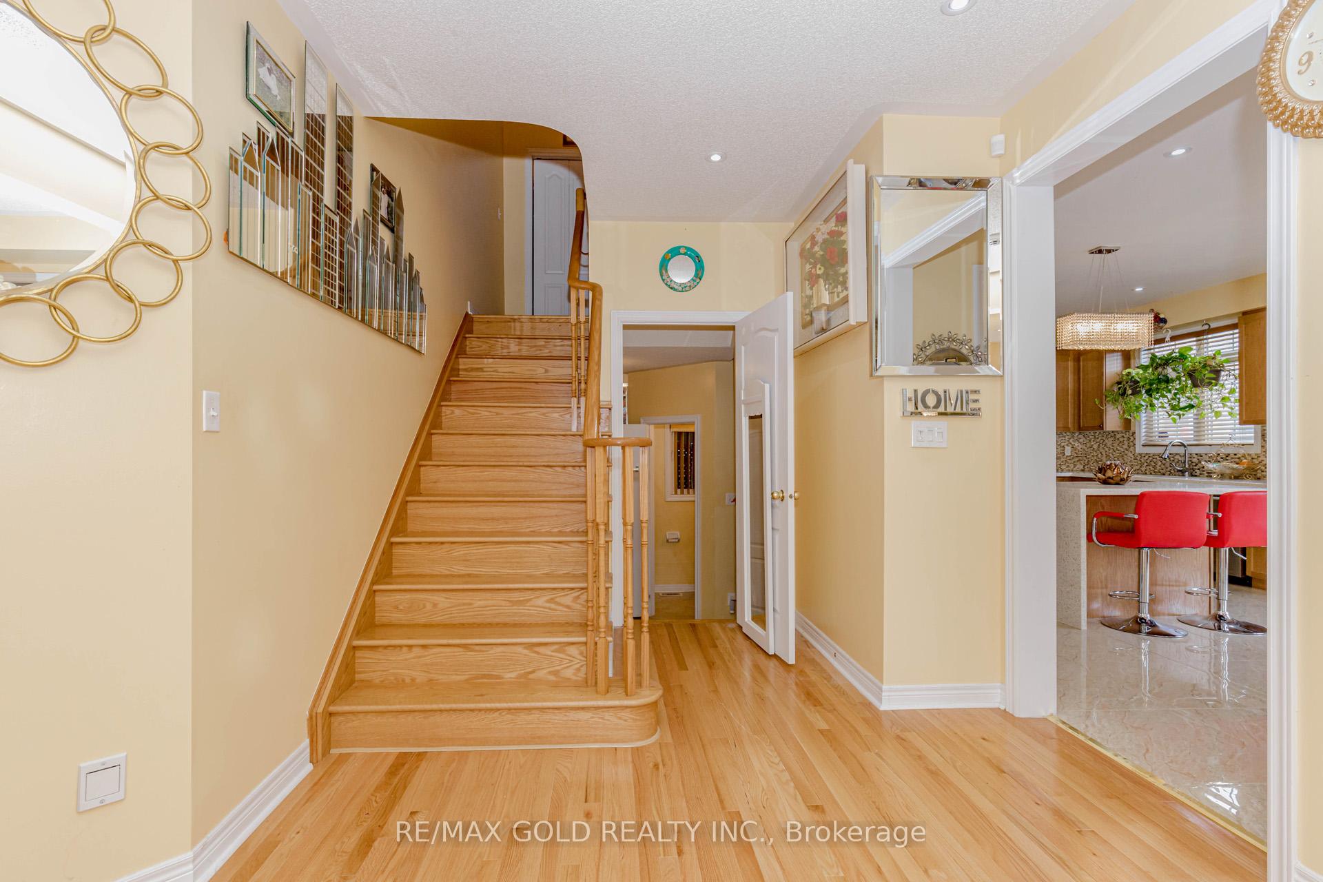 Photo 8 of 1554 Bruny Avenue, Pickering, Duffin Heights — HOMEH