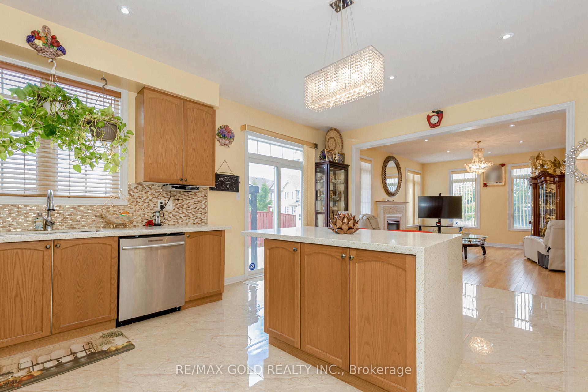 Photo 18 of 1554 Bruny Avenue, Pickering, Duffin Heights — HOMEH