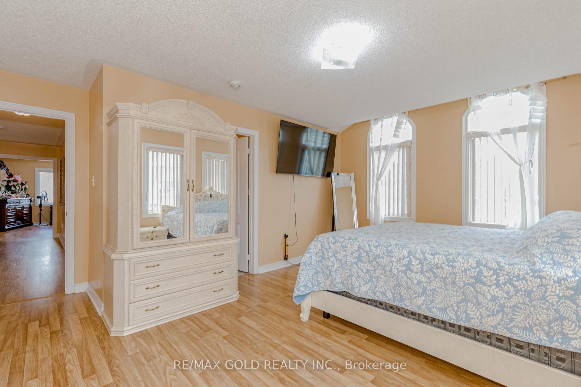 Photo 36 of 1554 Bruny Avenue, Pickering, Duffin Heights — HOMEH