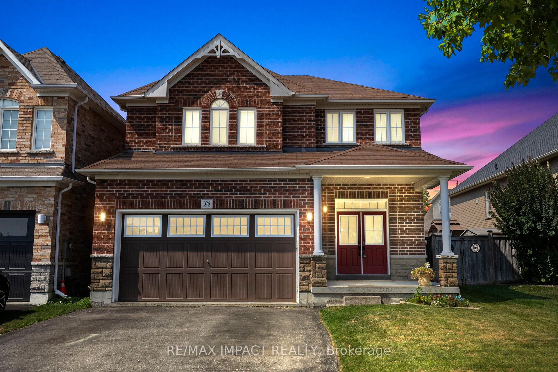 Front of 376 West Scugog Lane
