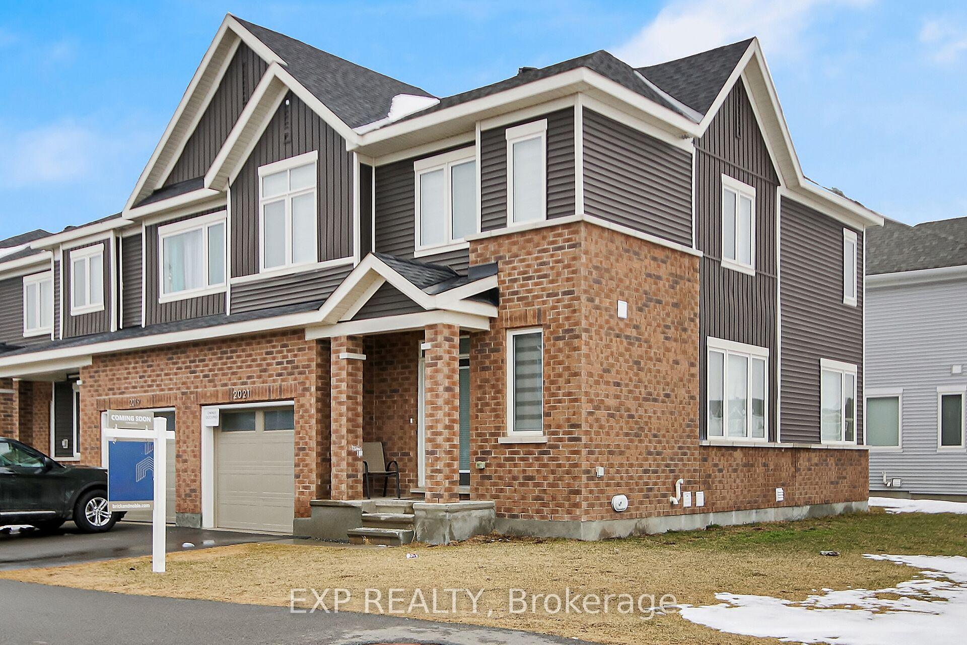 Photo 2 of 2021 Elevation Road, Ottawa, Barrhaven - Half Moon Bay — HOMEH