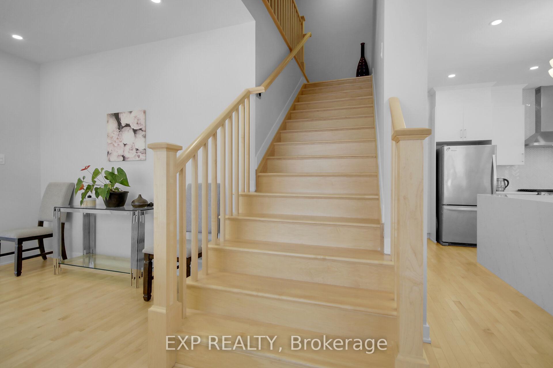 Photo 21 of 2021 Elevation Road, Ottawa, Barrhaven - Half Moon Bay — HOMEH