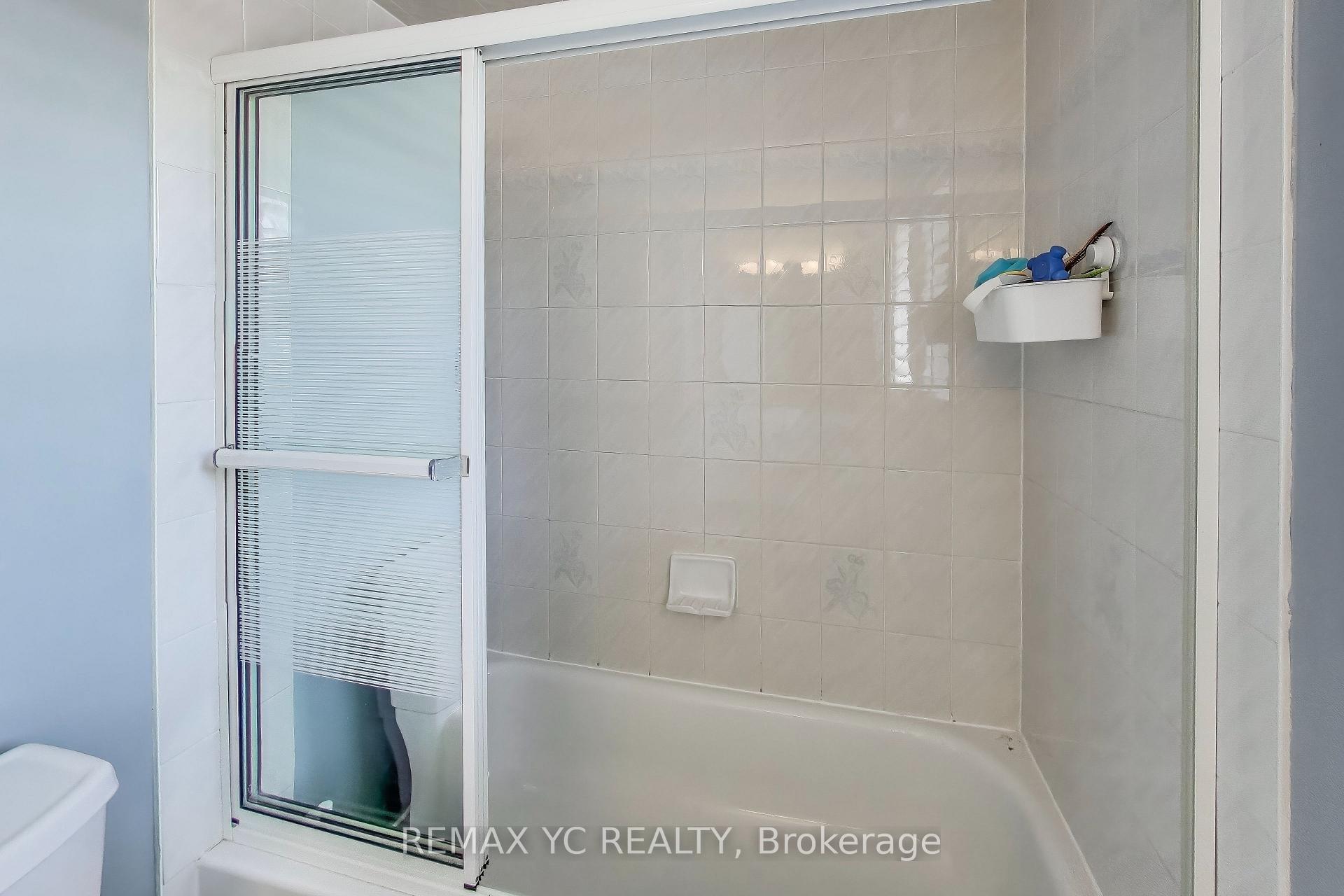 Photo 34 of 896 Darwin Drive, Pickering, Dunbarton — HOMEH