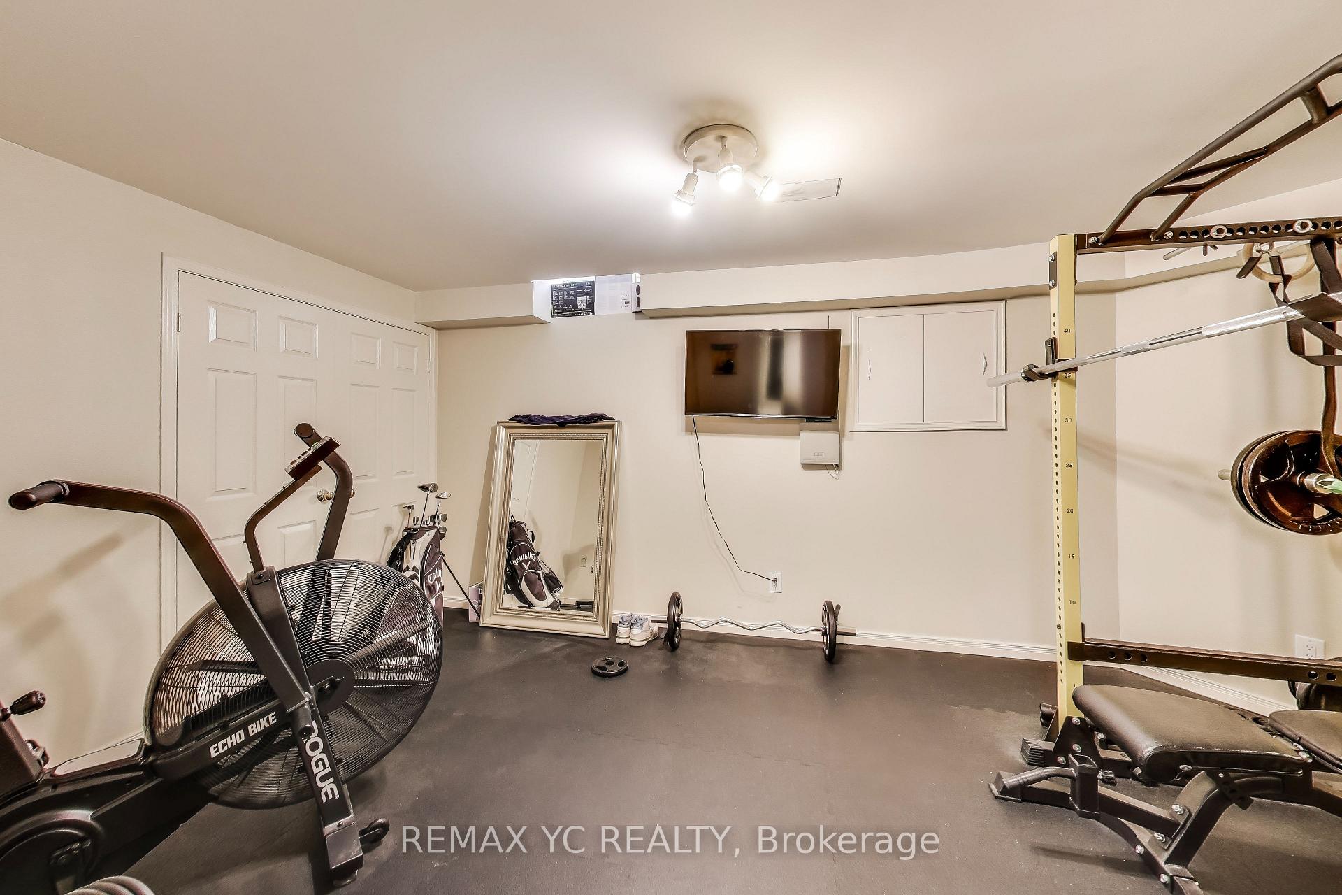 Photo 33 of 896 Darwin Drive, Pickering, Dunbarton — HOMEH