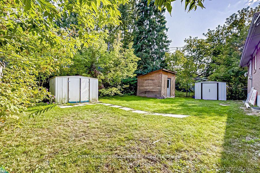 Photo 10 of 35 Aurora Heights Drive, Aurora, Aurora Heights — HOMEH