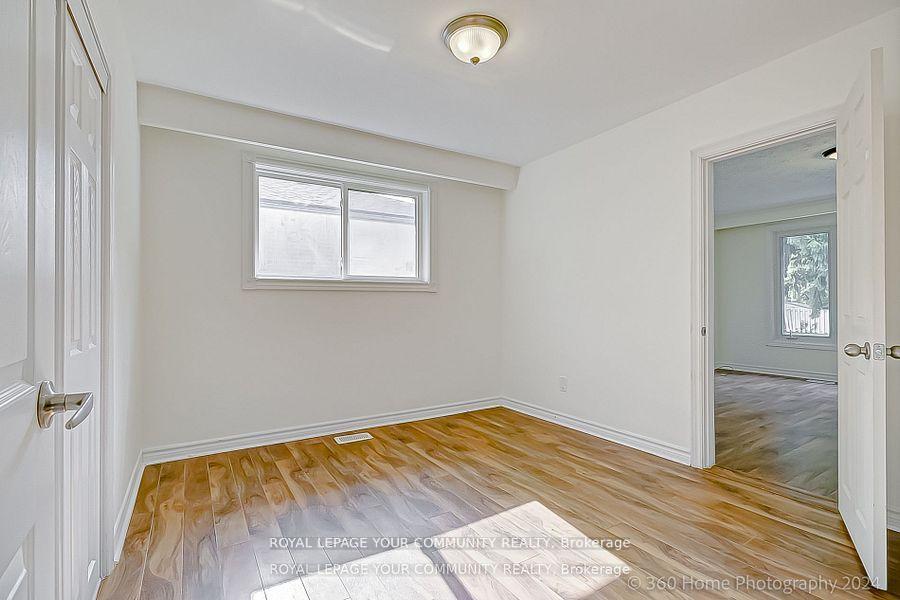 Photo 14 of 35 Aurora Heights Drive, Aurora, Aurora Heights — HOMEH