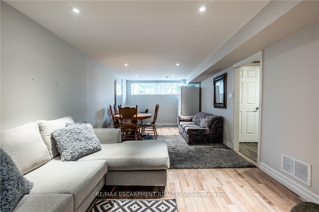 Photo 24 of 389 Hawkridge Avenue, Hamilton, Yeoville — HOMEH