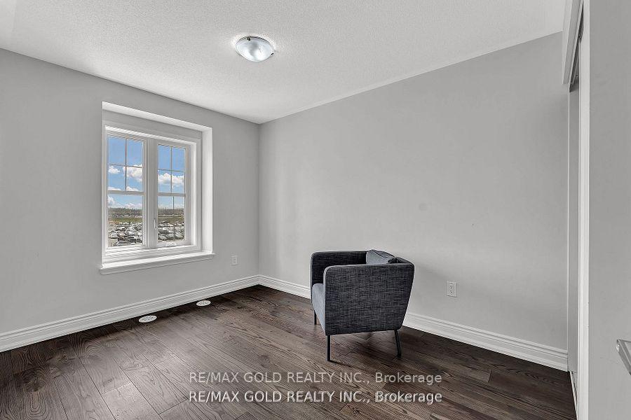 Photo 27 of 37 Baycliffe Crescent, Brampton, Northwest Brampton — HOMEH