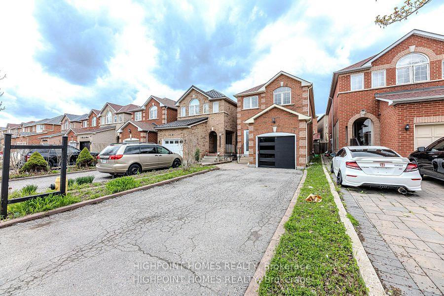 Photo 1 of 44 Brando Avenue E, Markham, Middlefield — HOMEH