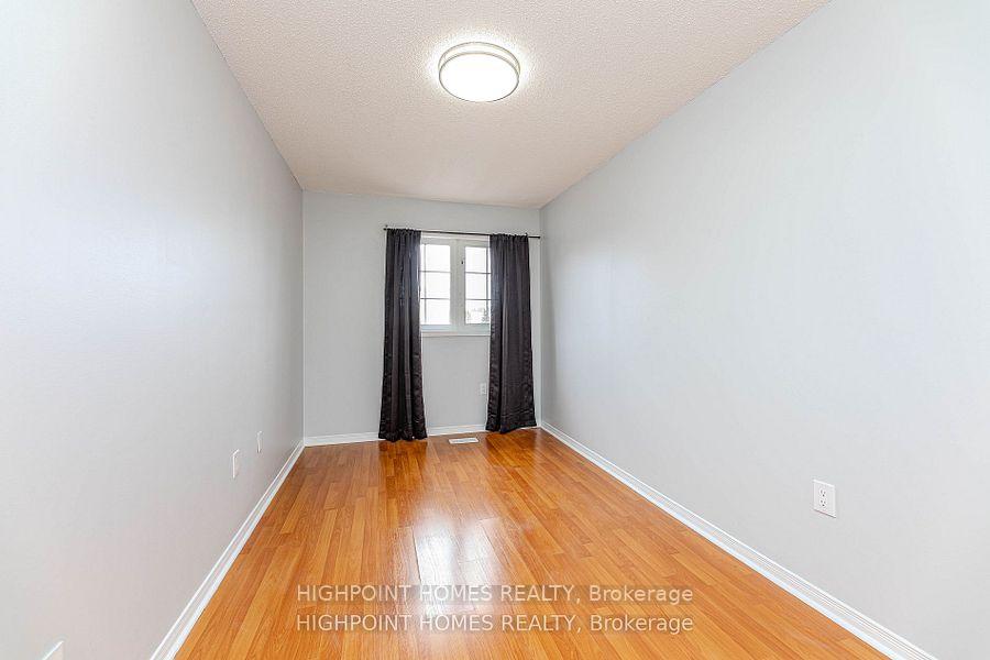Photo 25 of 44 Brando Avenue E, Markham, Middlefield — HOMEH
