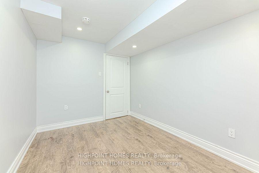 Photo 43 of 44 Brando Avenue E, Markham, Middlefield — HOMEH