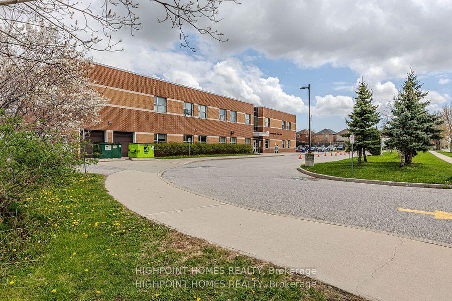 Photo 46 of 44 Brando Avenue E, Markham, Middlefield — HOMEH