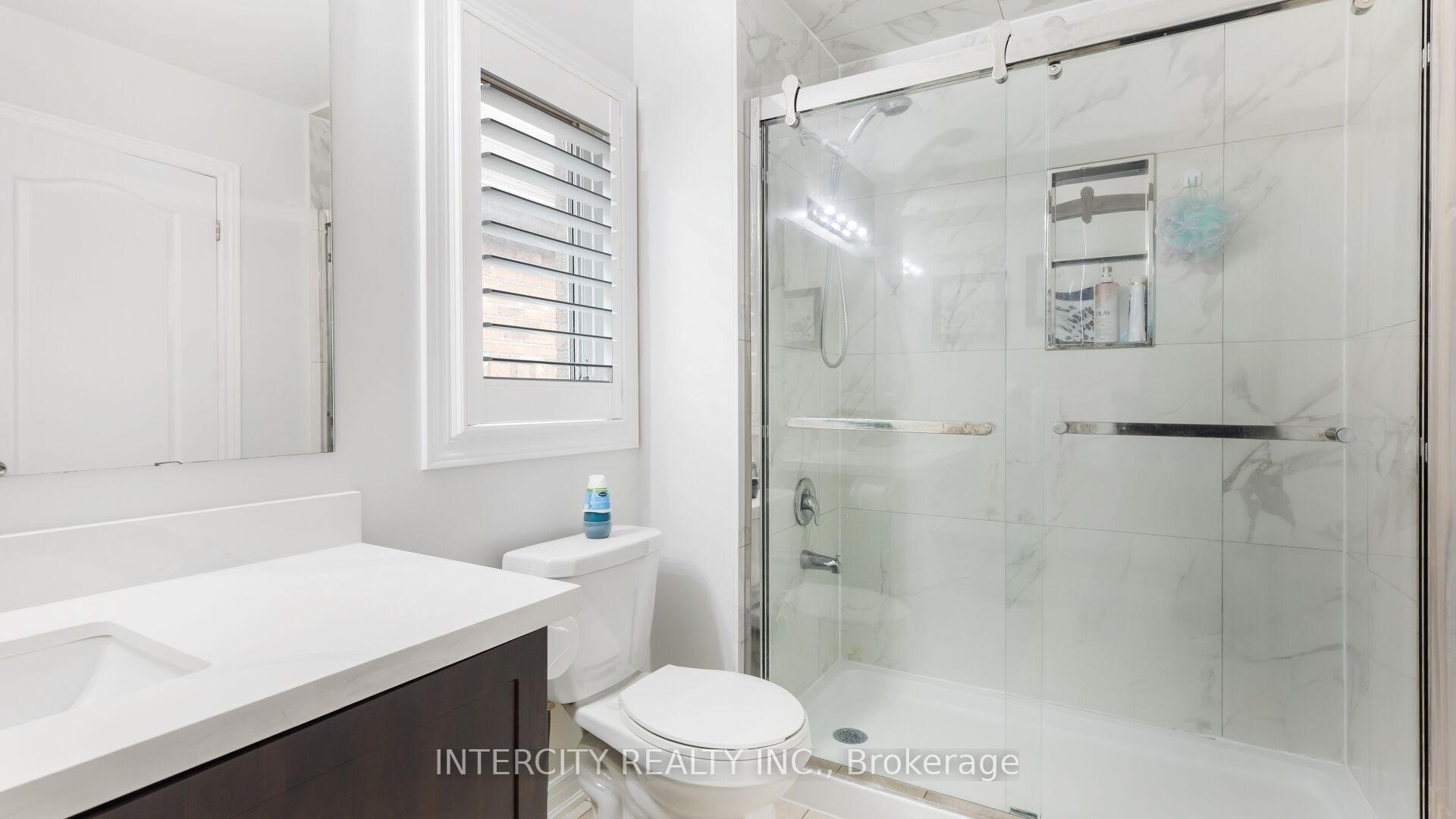 Photo 31 of 72 Campwood Crescent, Brampton, Bram East — HOMEH