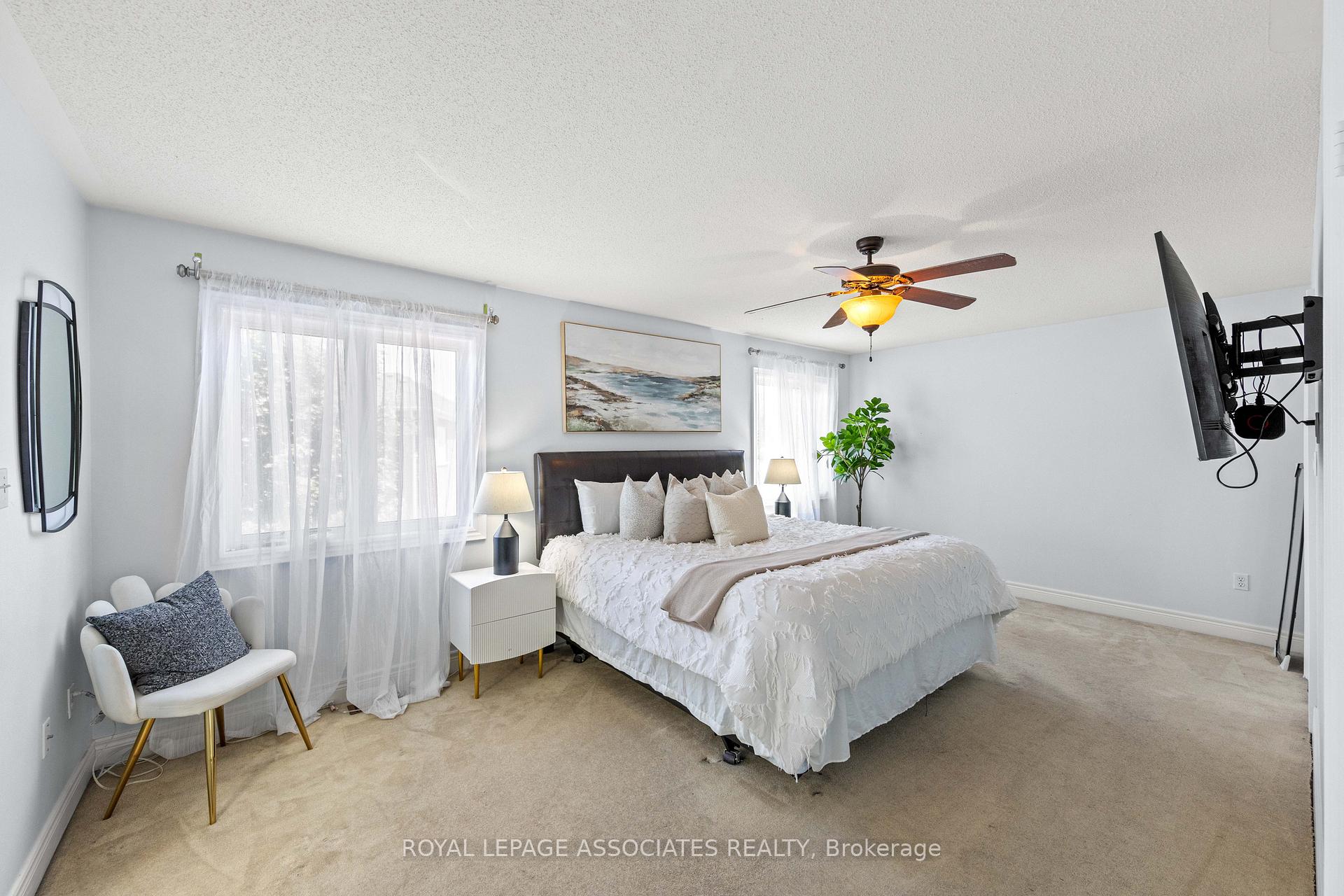 Photo 16 of 13 Laurentide Crescent, Brampton, Vales of Castlemore North — HOMEH