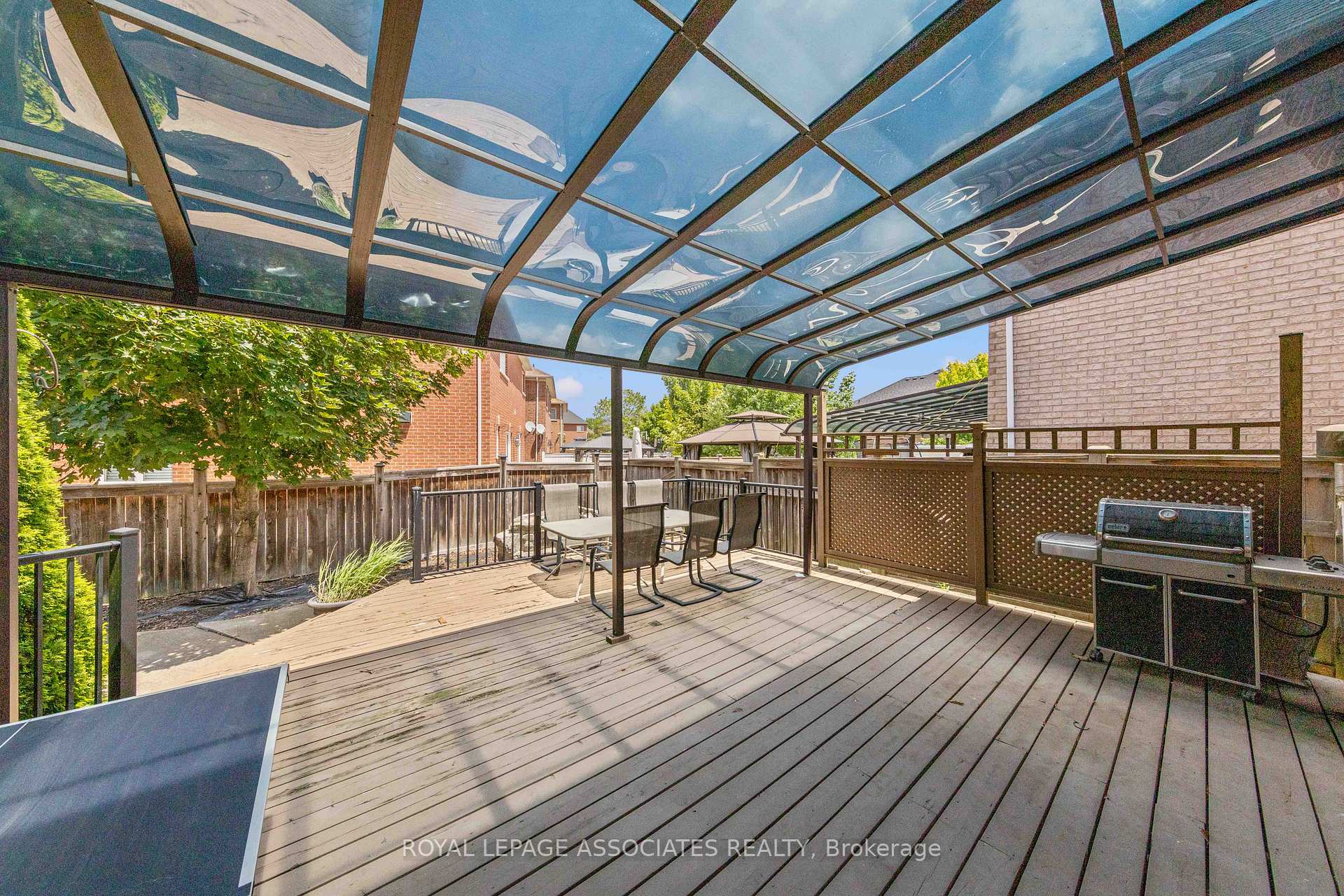 Photo 36 of 13 Laurentide Crescent, Brampton, Vales of Castlemore North — HOMEH