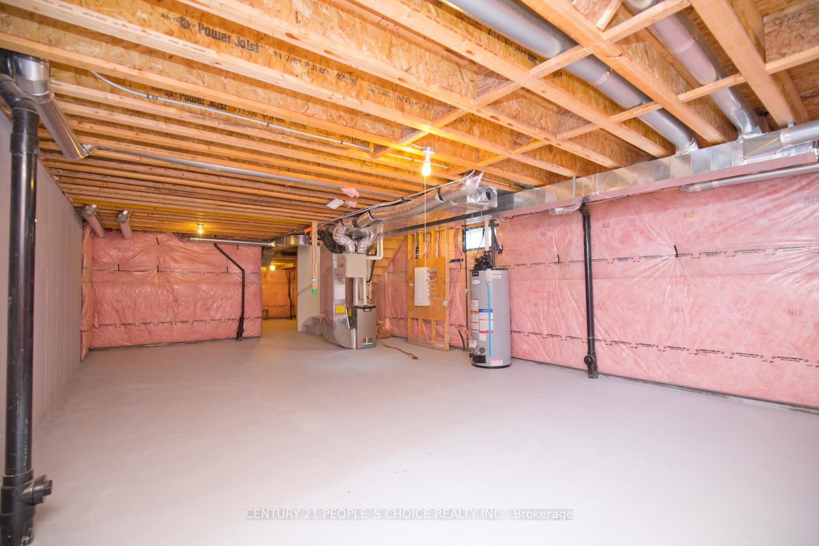 Photo 25 of 102 Knight Street, New Tecumseth, Alliston — HOMEH