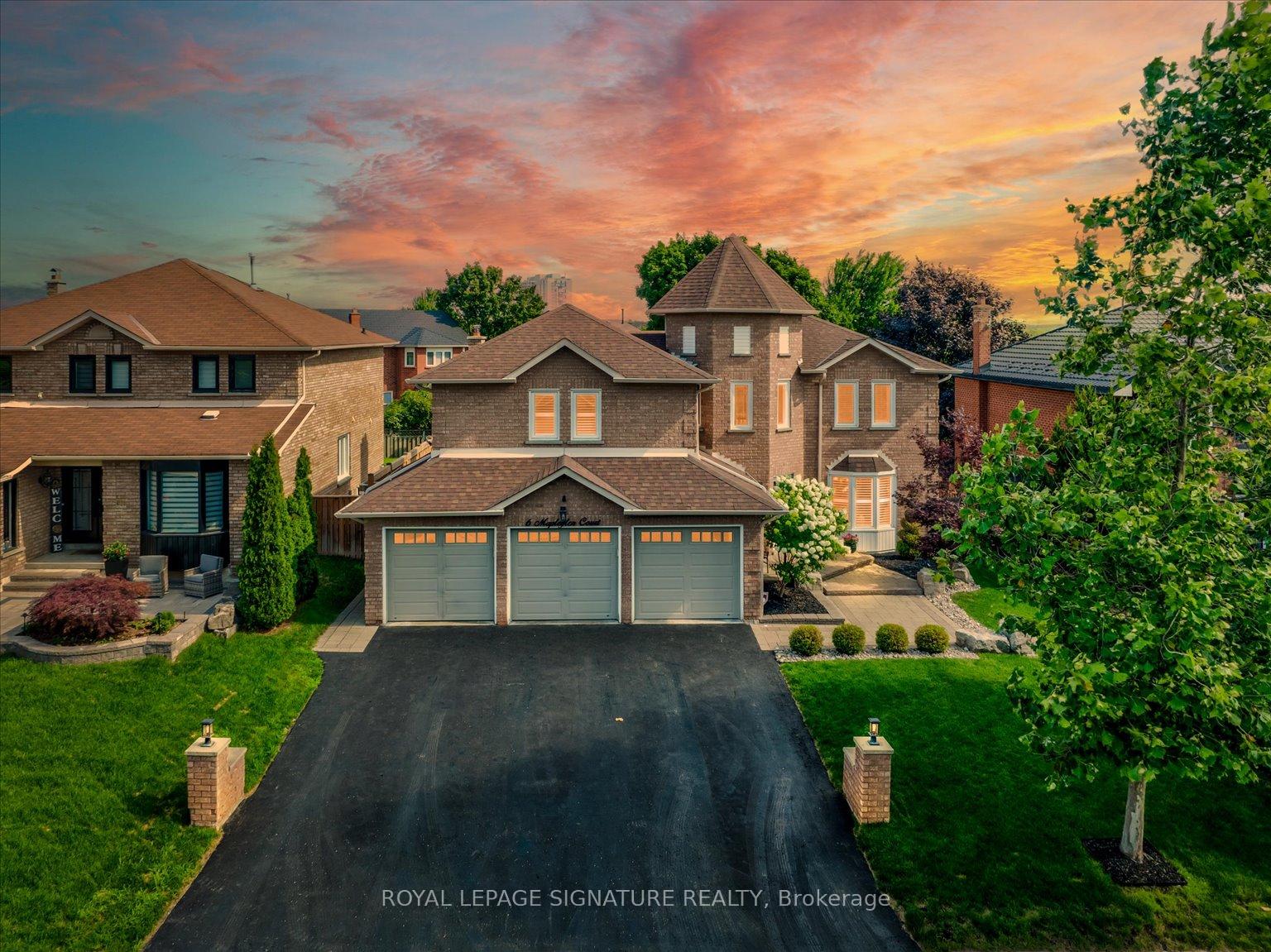 Photo 2 of 6 Mapleglen Court, Whitby, Pringle Creek — HOMEH