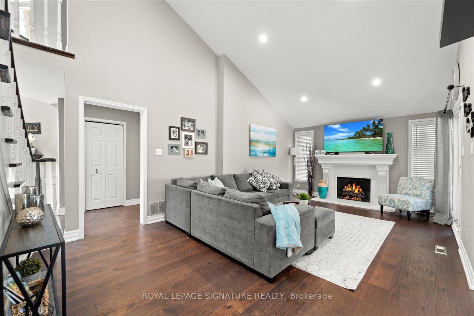 Photo 21 of 6 Mapleglen Court, Whitby, Pringle Creek — HOMEH