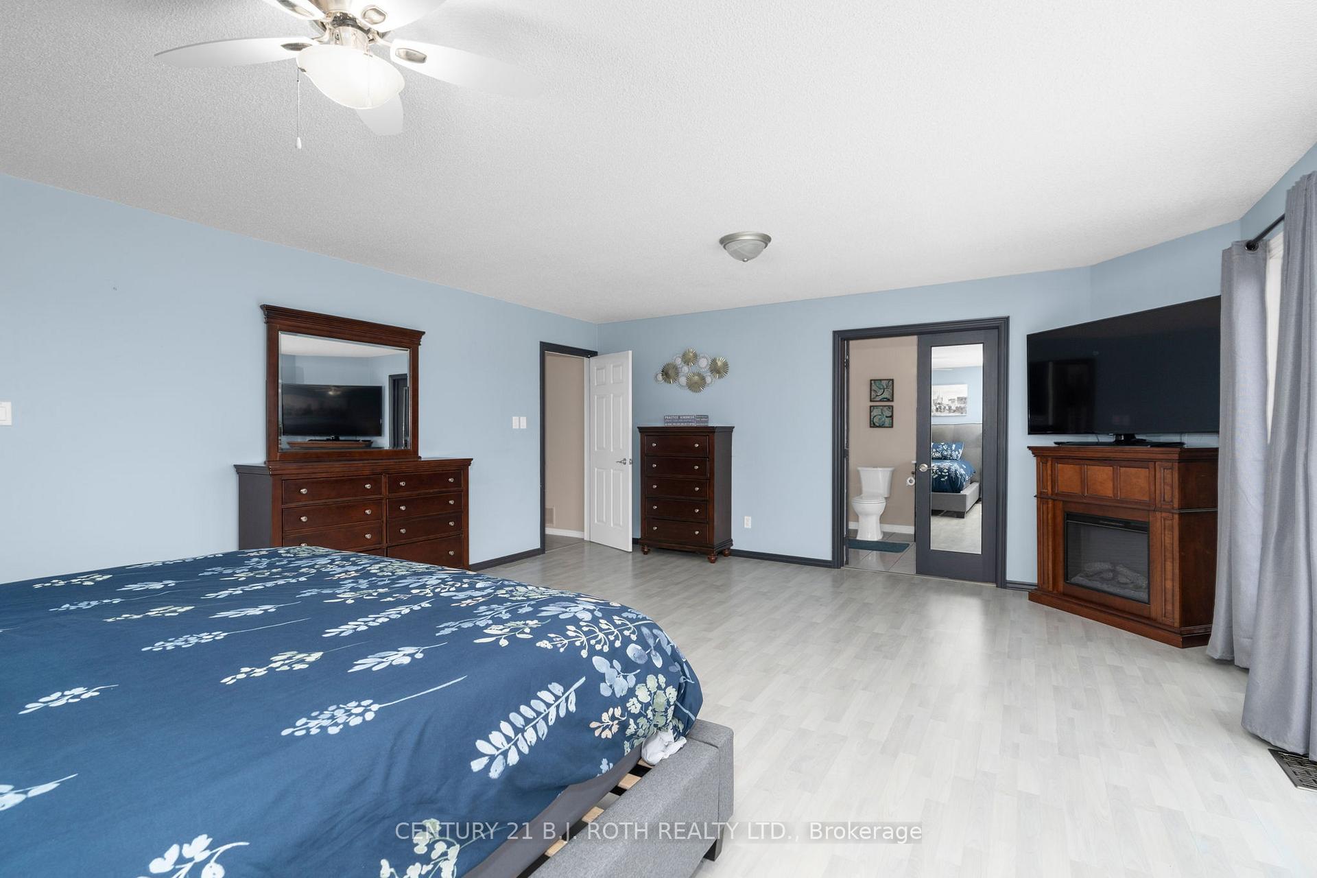 Photo 15 of 157B Cumberland Street, Barrie, Allandale — HOMEH