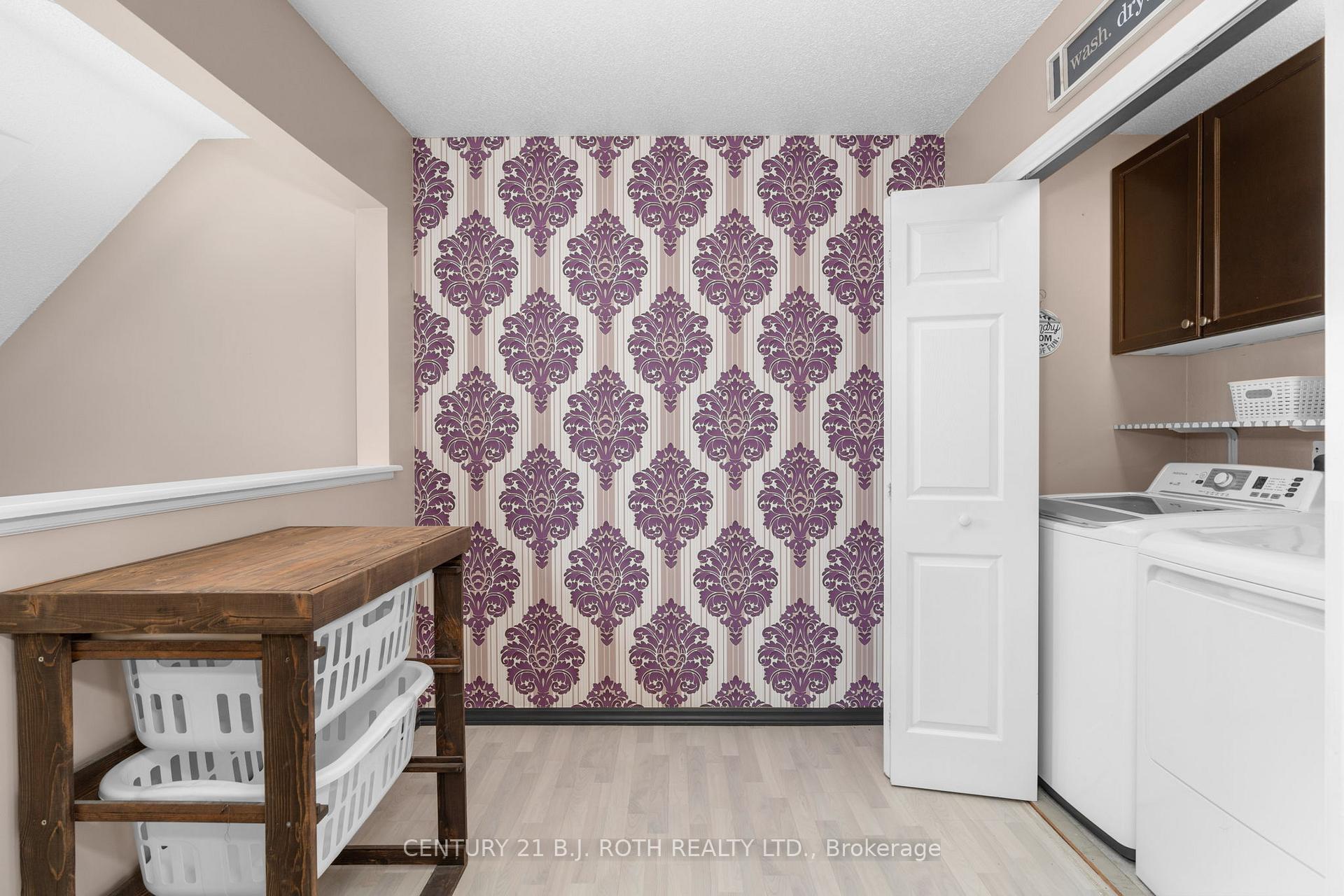 Photo 34 of 157B Cumberland Street, Barrie, Allandale — HOMEH
