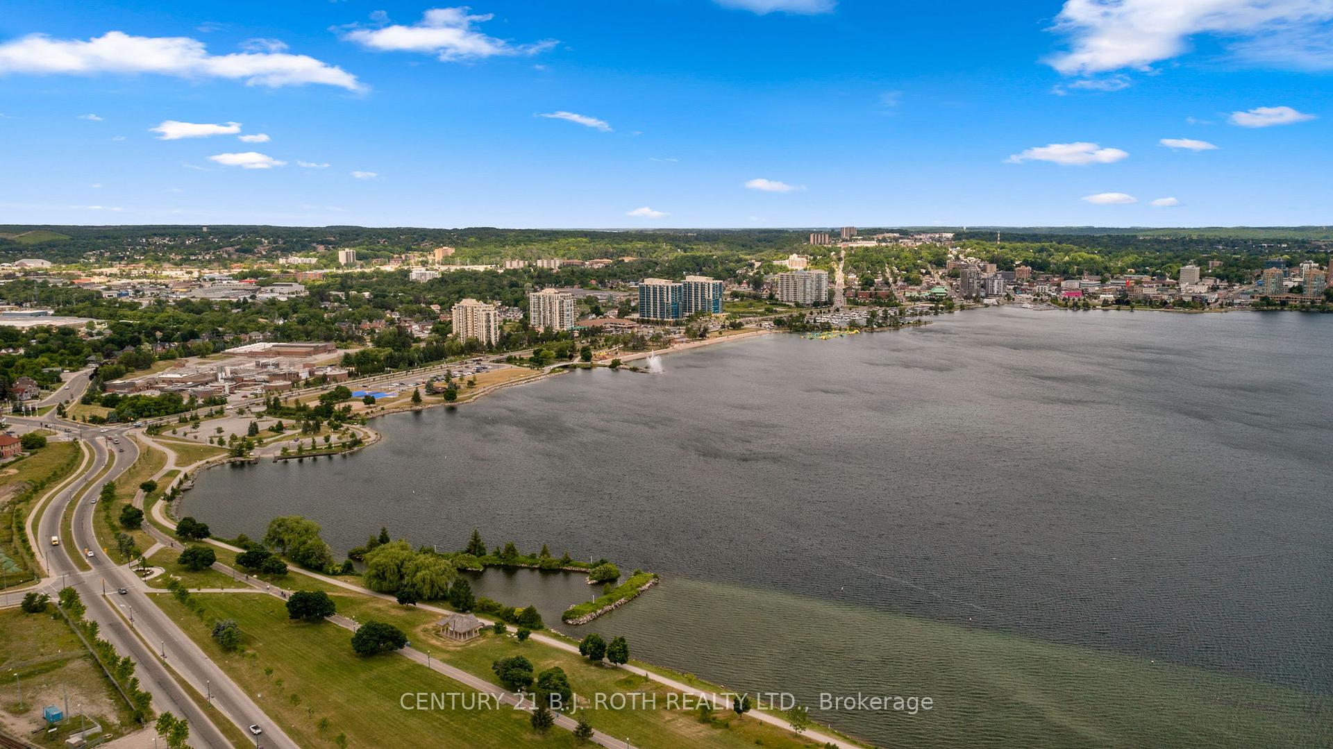 Photo 35 of 157B Cumberland Street, Barrie, Allandale — HOMEH