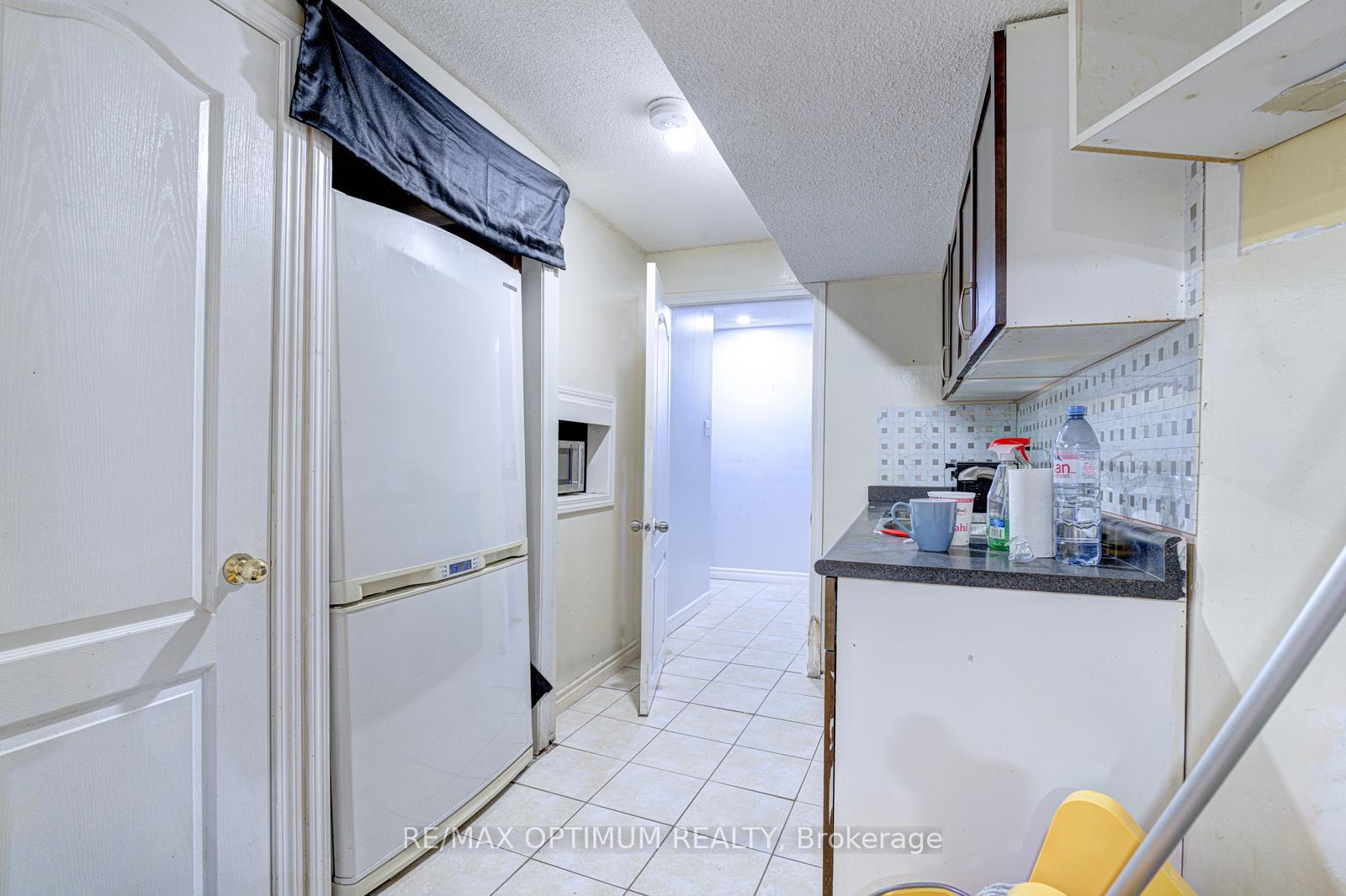Photo 25 of 2 Clovercrest Drive, Brampton, Fletcher's Meadow — HOMEH