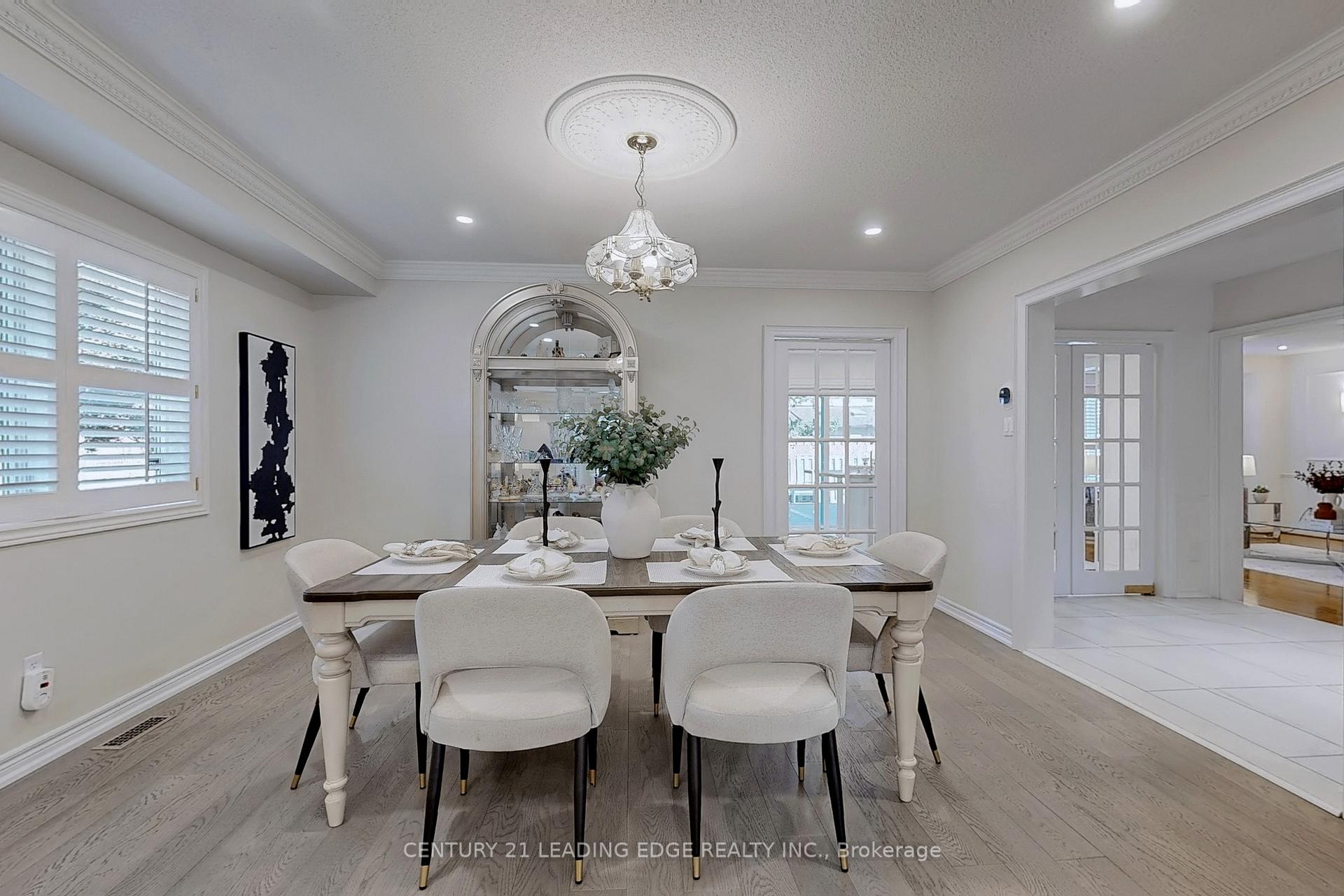 Photo 8 of 10 Macrill Road, Markham, Cachet — HOMEH