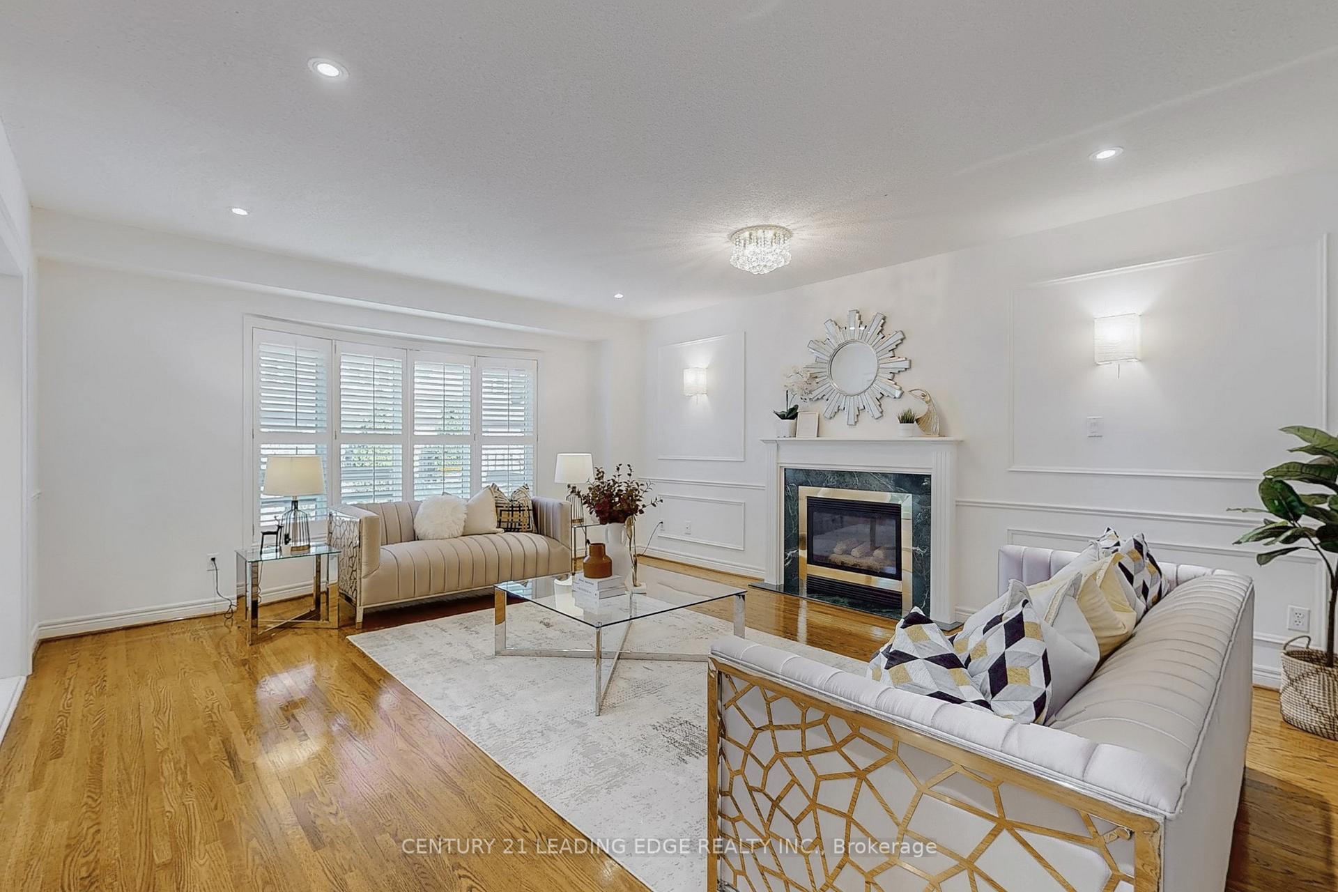 Photo 11 of 10 Macrill Road, Markham, Cachet — HOMEH