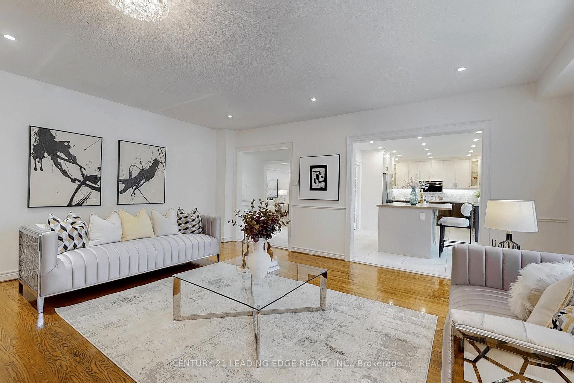 Photo 7 of 10 Macrill Road, Markham, Cachet — HOMEH